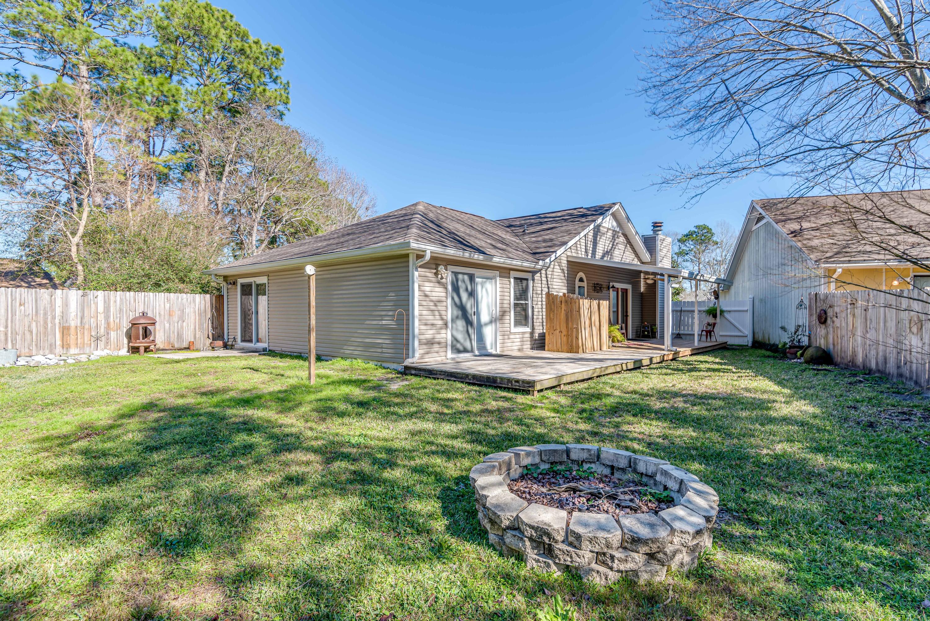 HIDDEN TRAILS PH 1 - Residential