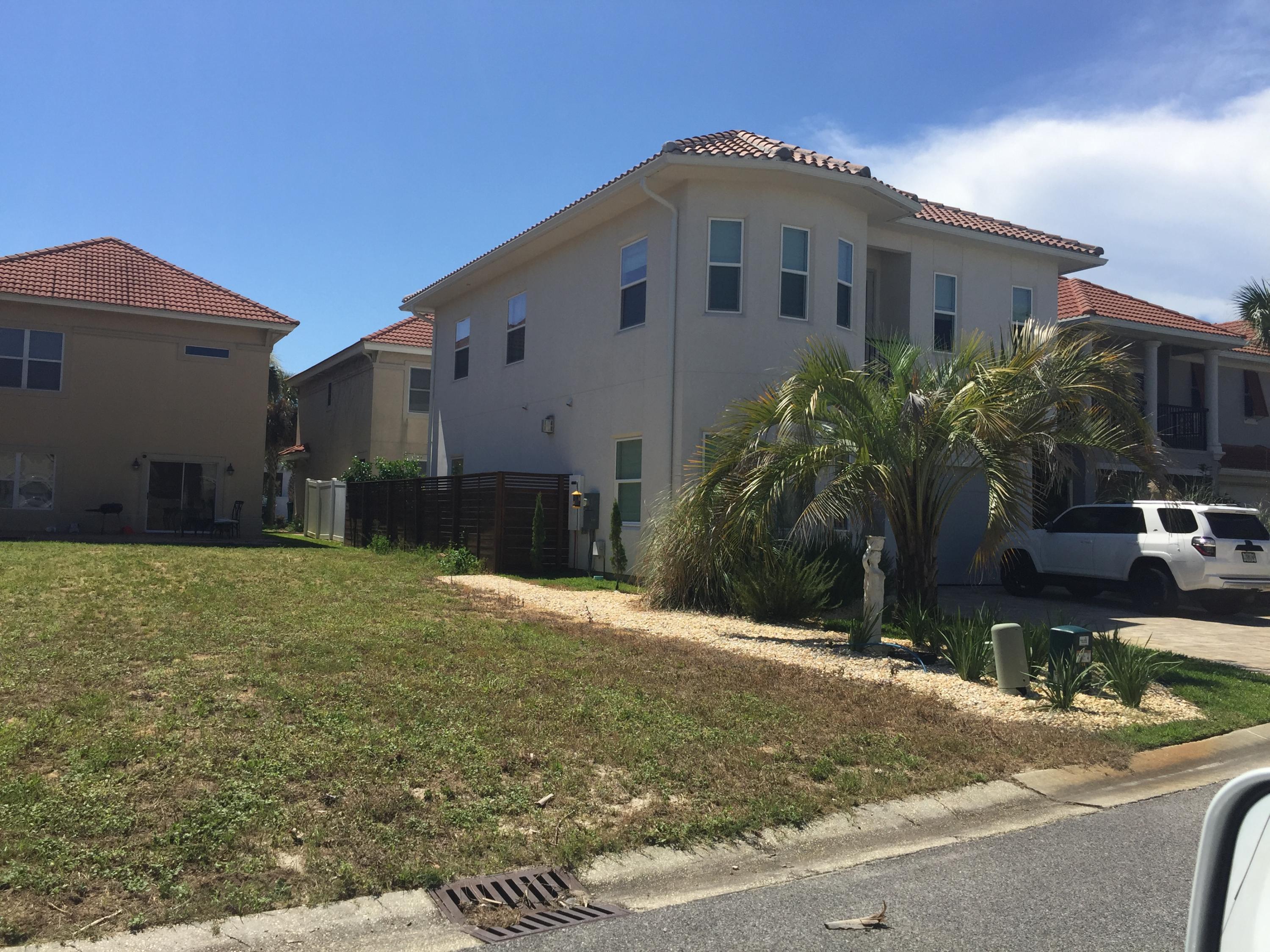 CALUSA BAY S/D - Land