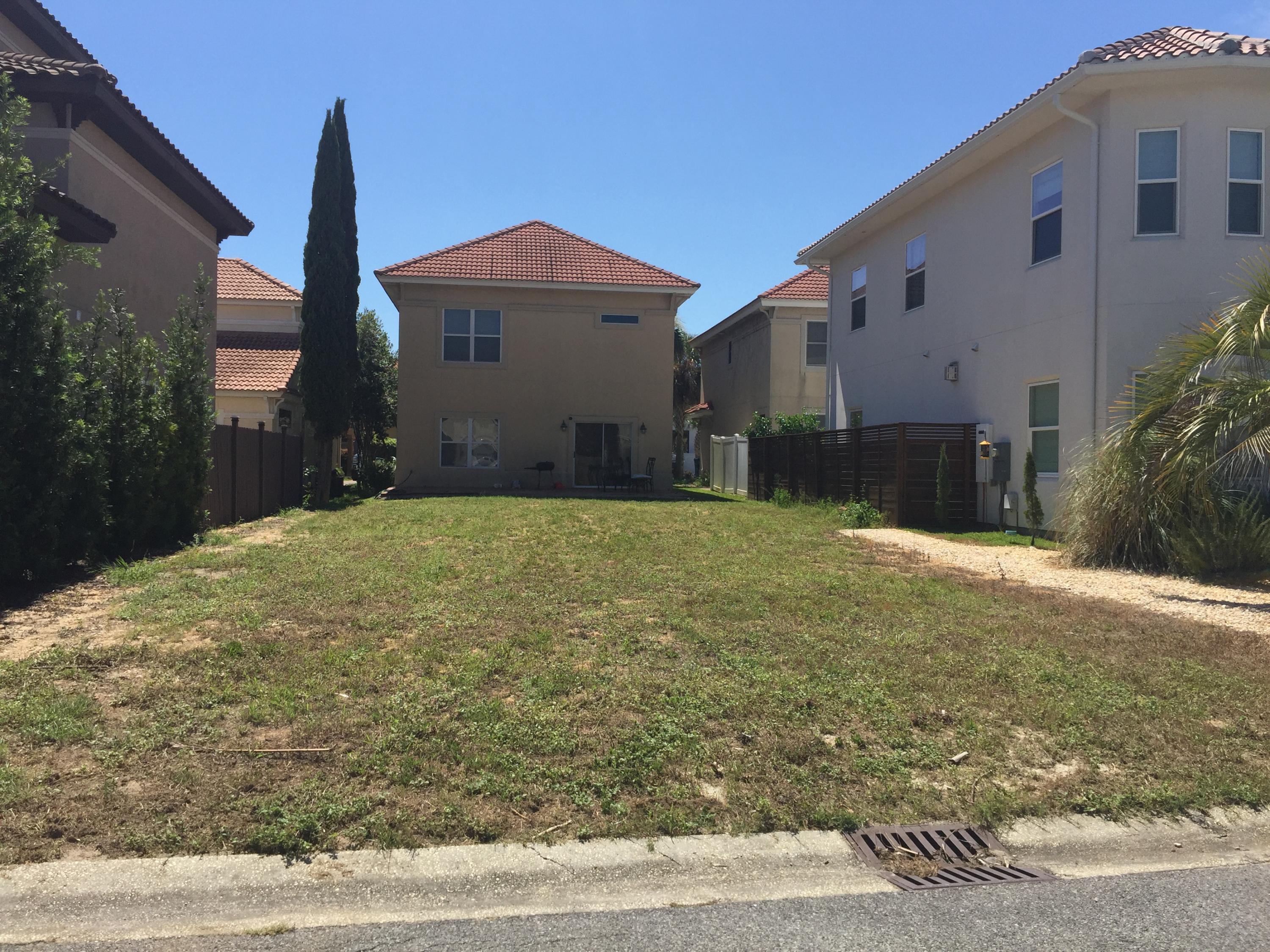 CALUSA BAY S/D - Land