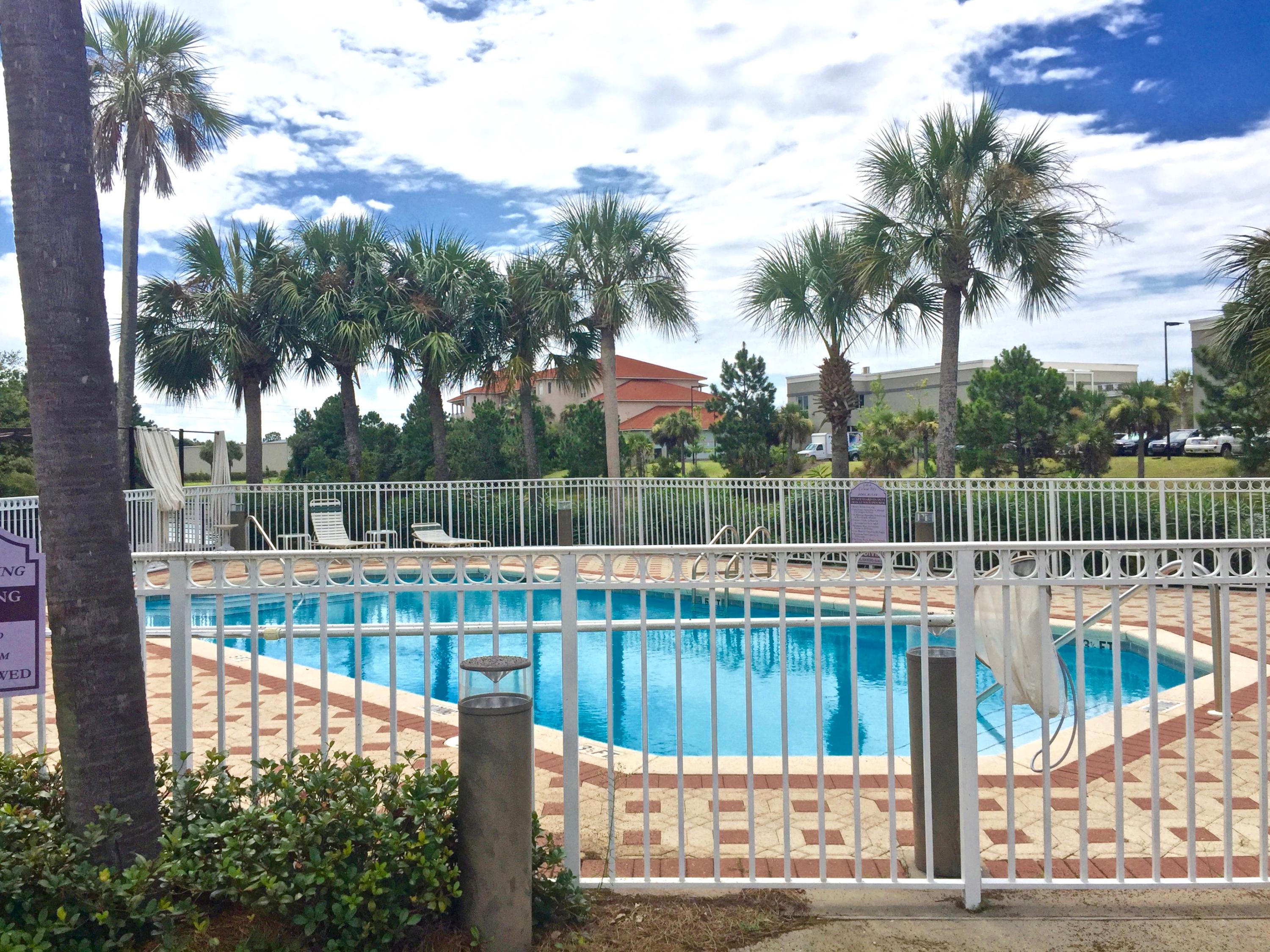 CALUSA BAY S/D - Land