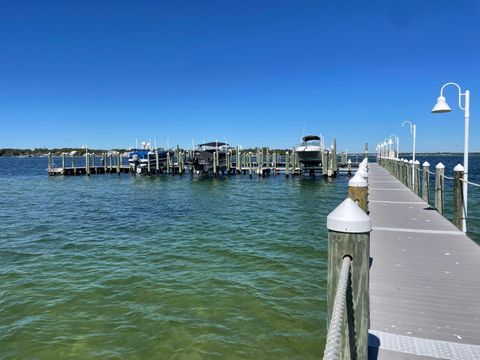 A home in Fort Walton Beach