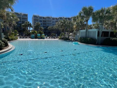 A home in Fort Walton Beach