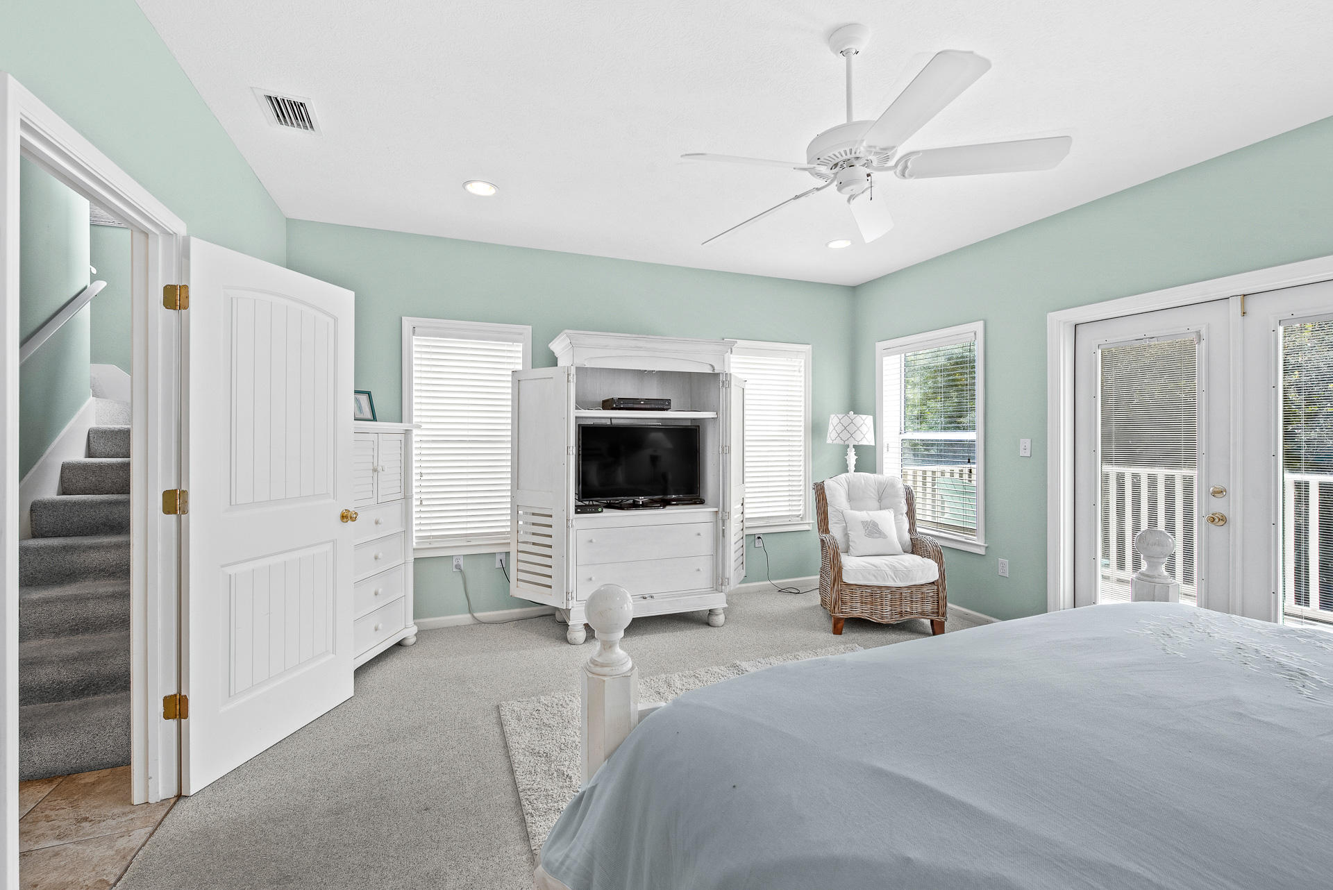 SEABREEZE - Residential