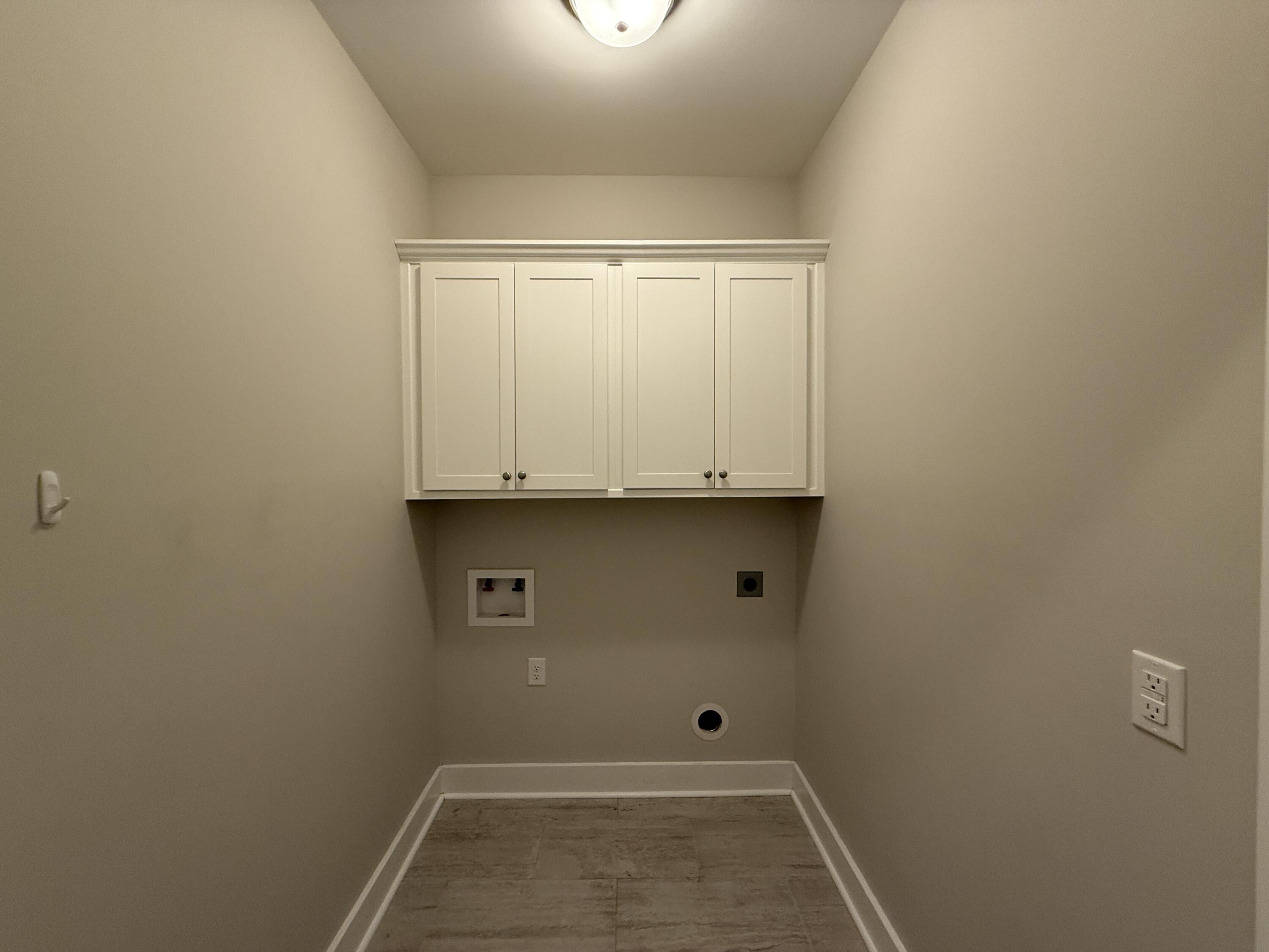 VALPARAISO PLAT #7 - Residential Lease