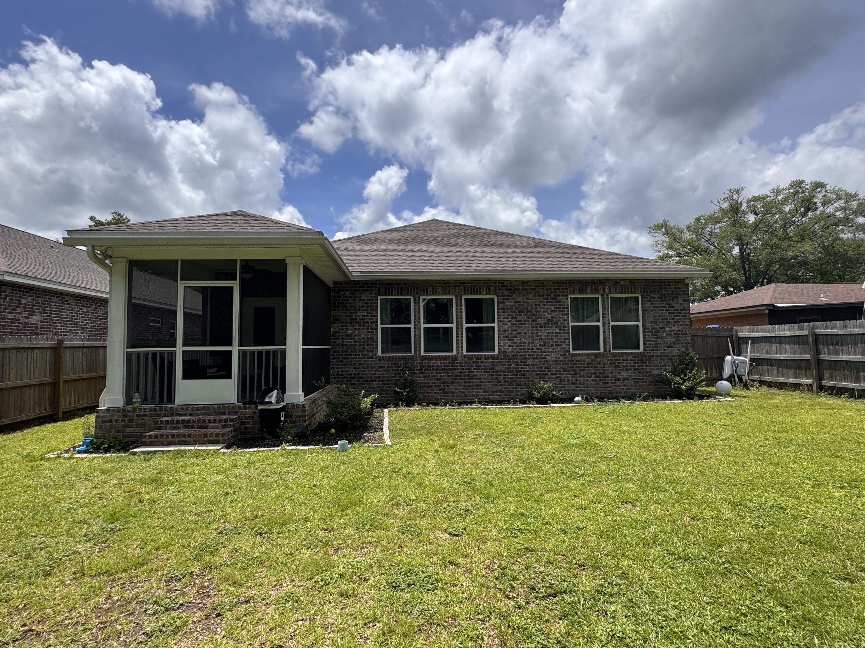 VALPARAISO PLAT #7 - Residential Lease