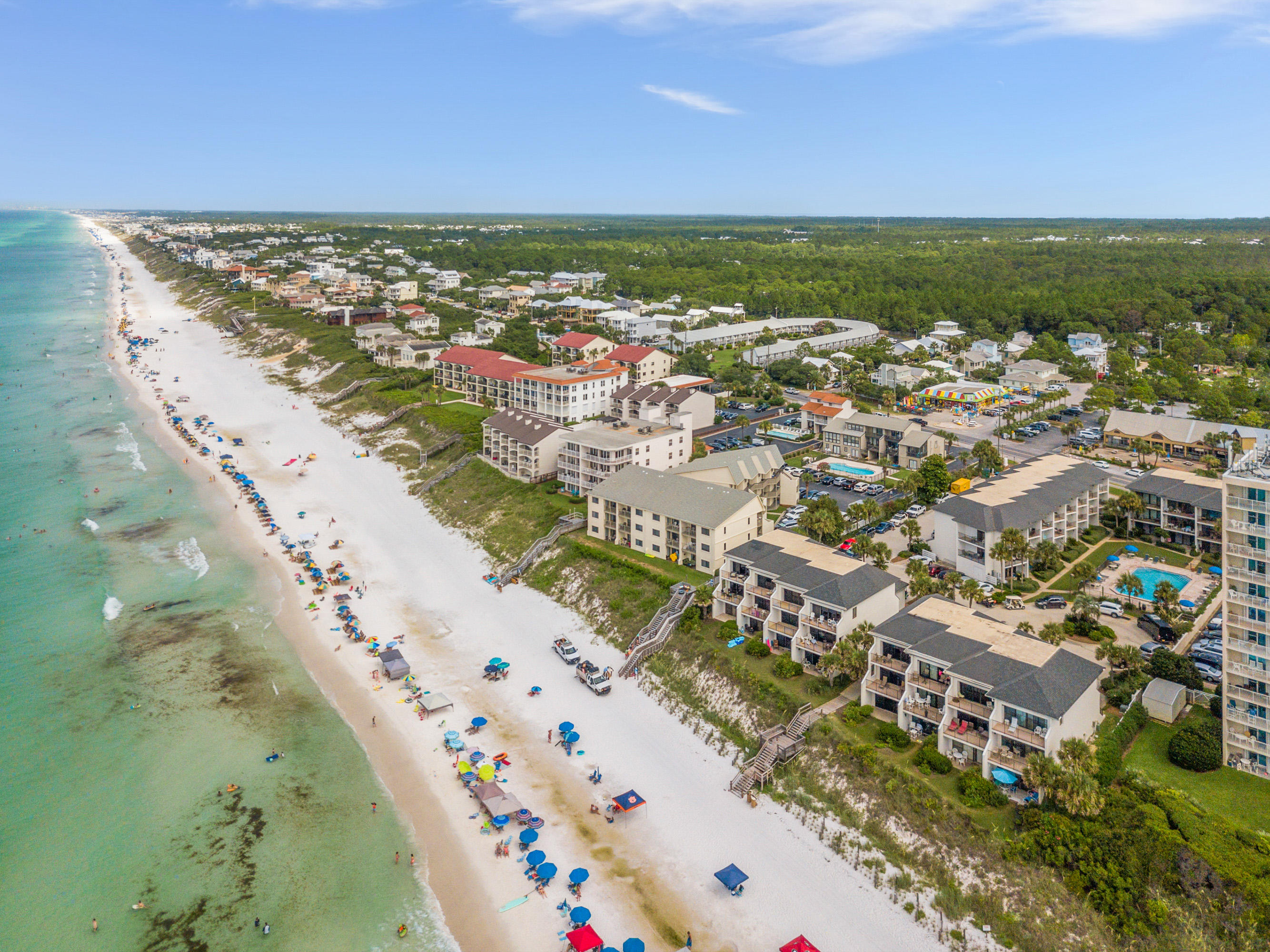 EMERALD HILL CONDO PH 3 - Residential