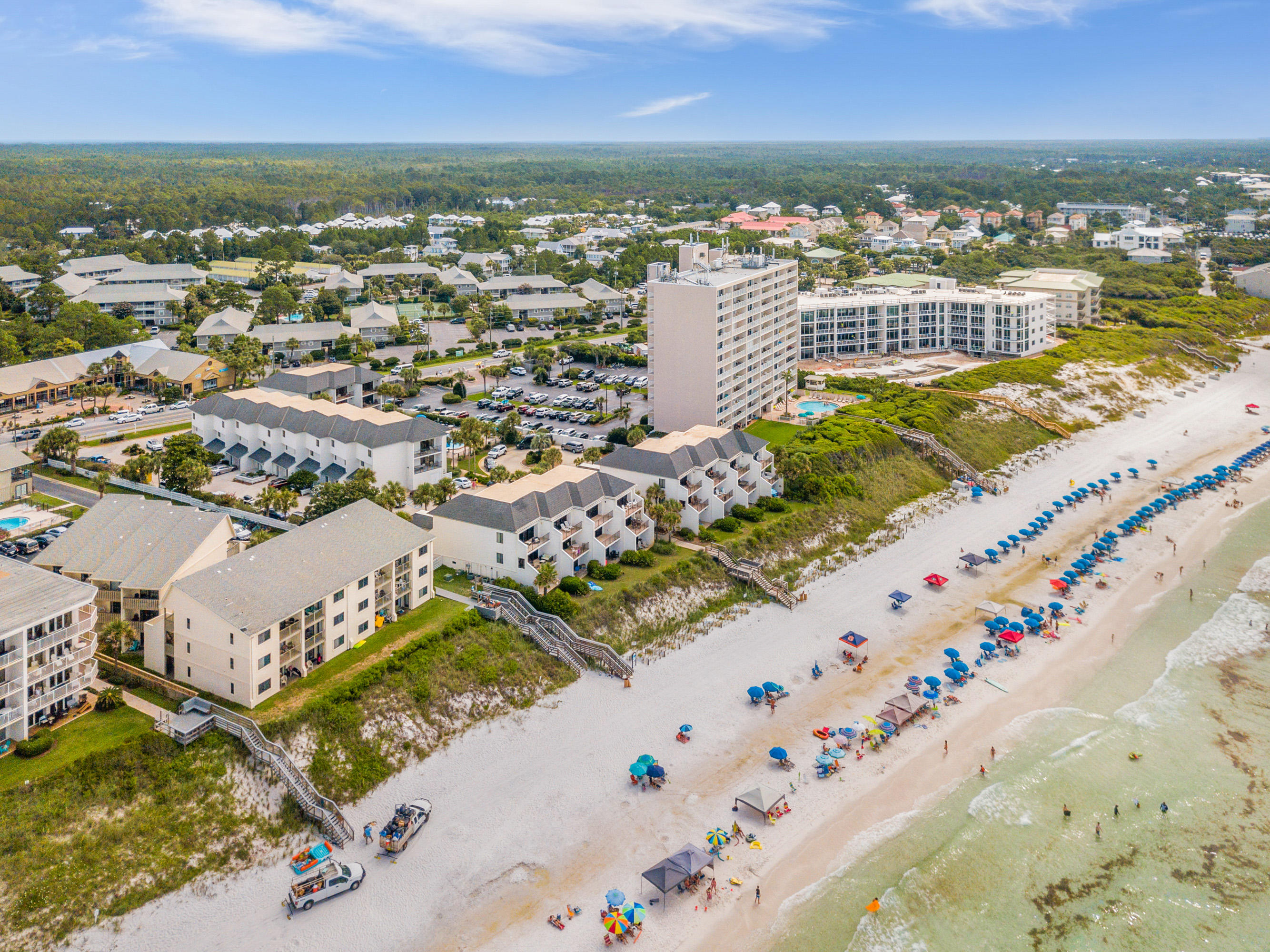 EMERALD HILL CONDO PH 3 - Residential