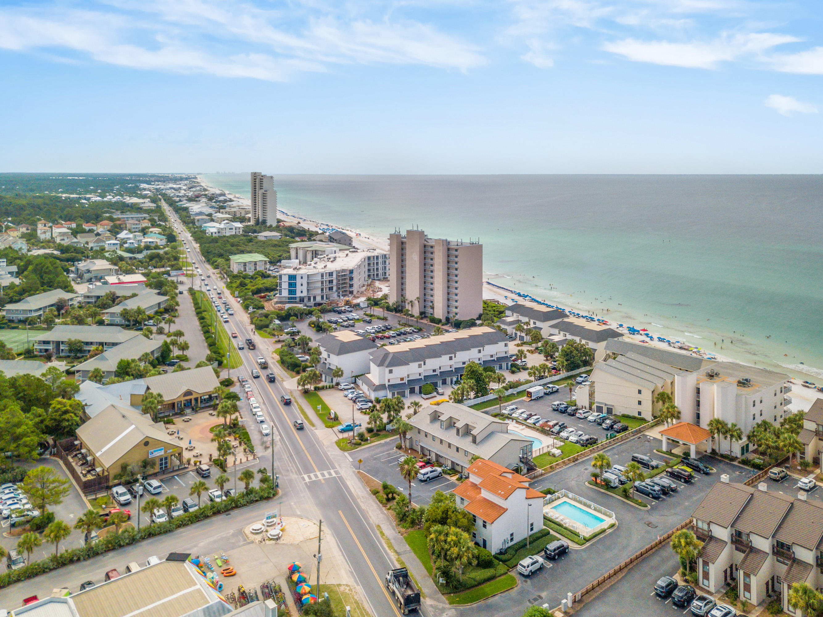 EMERALD HILL CONDO PH 3 - Residential