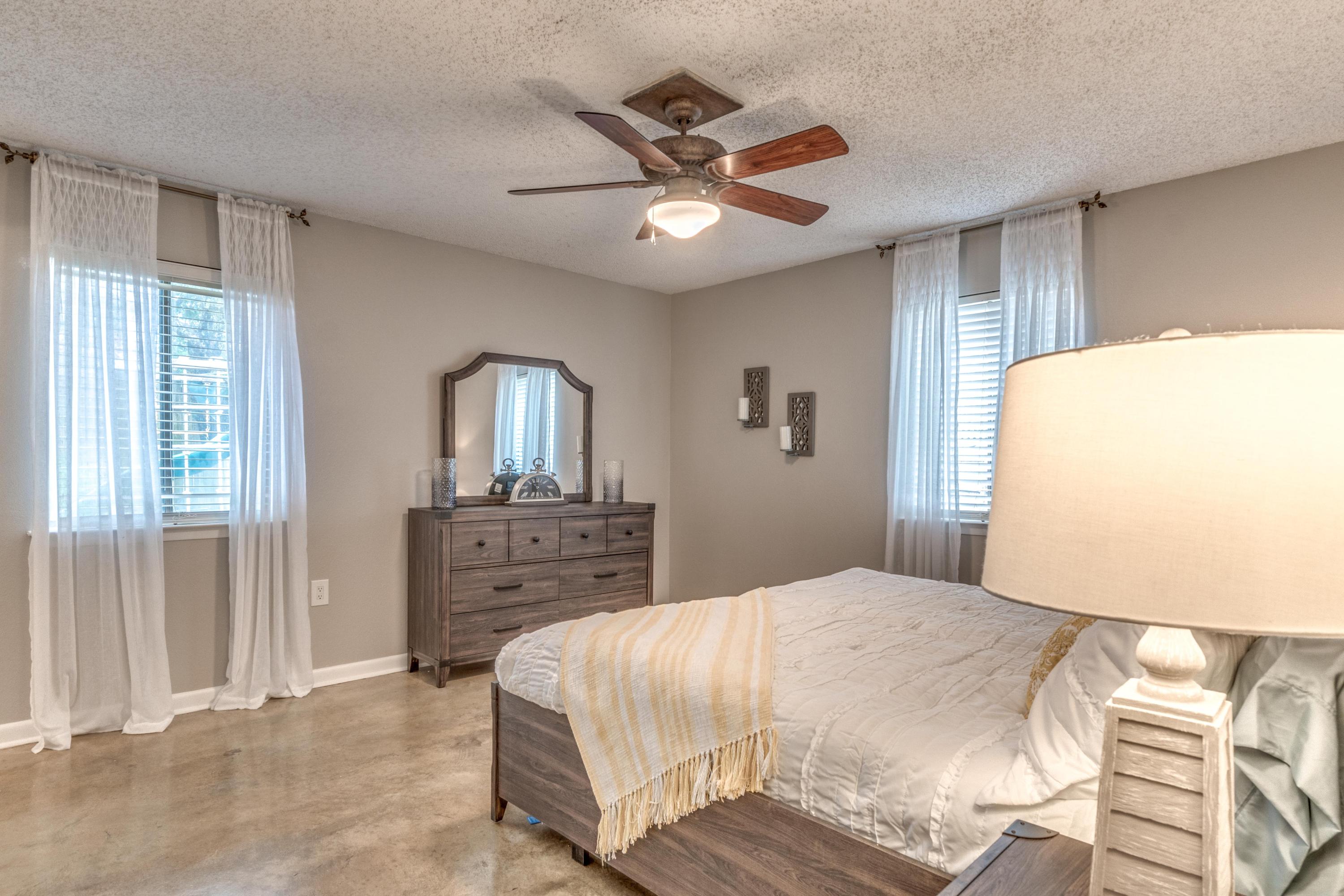 SEA HILLS 3RD - Residential