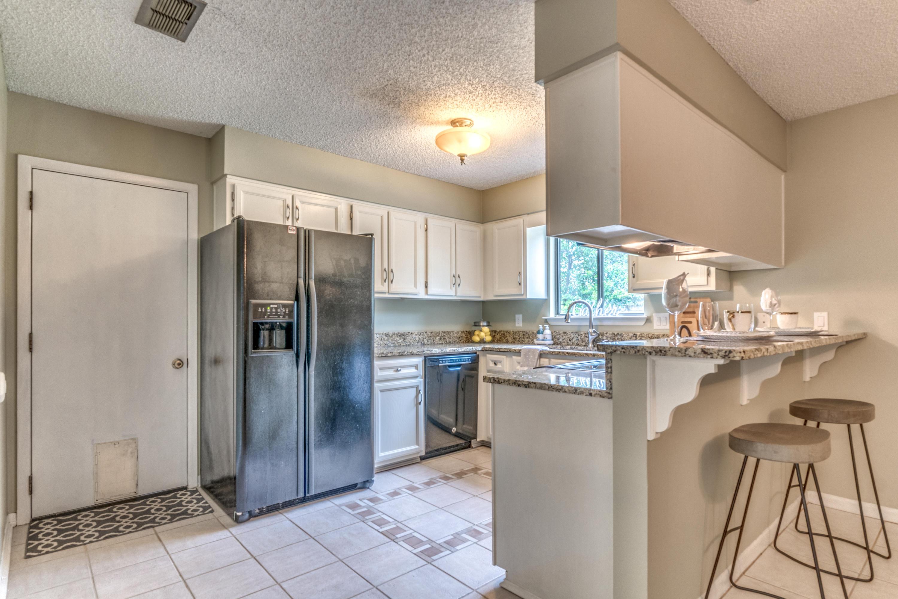 SEA HILLS 3RD - Residential