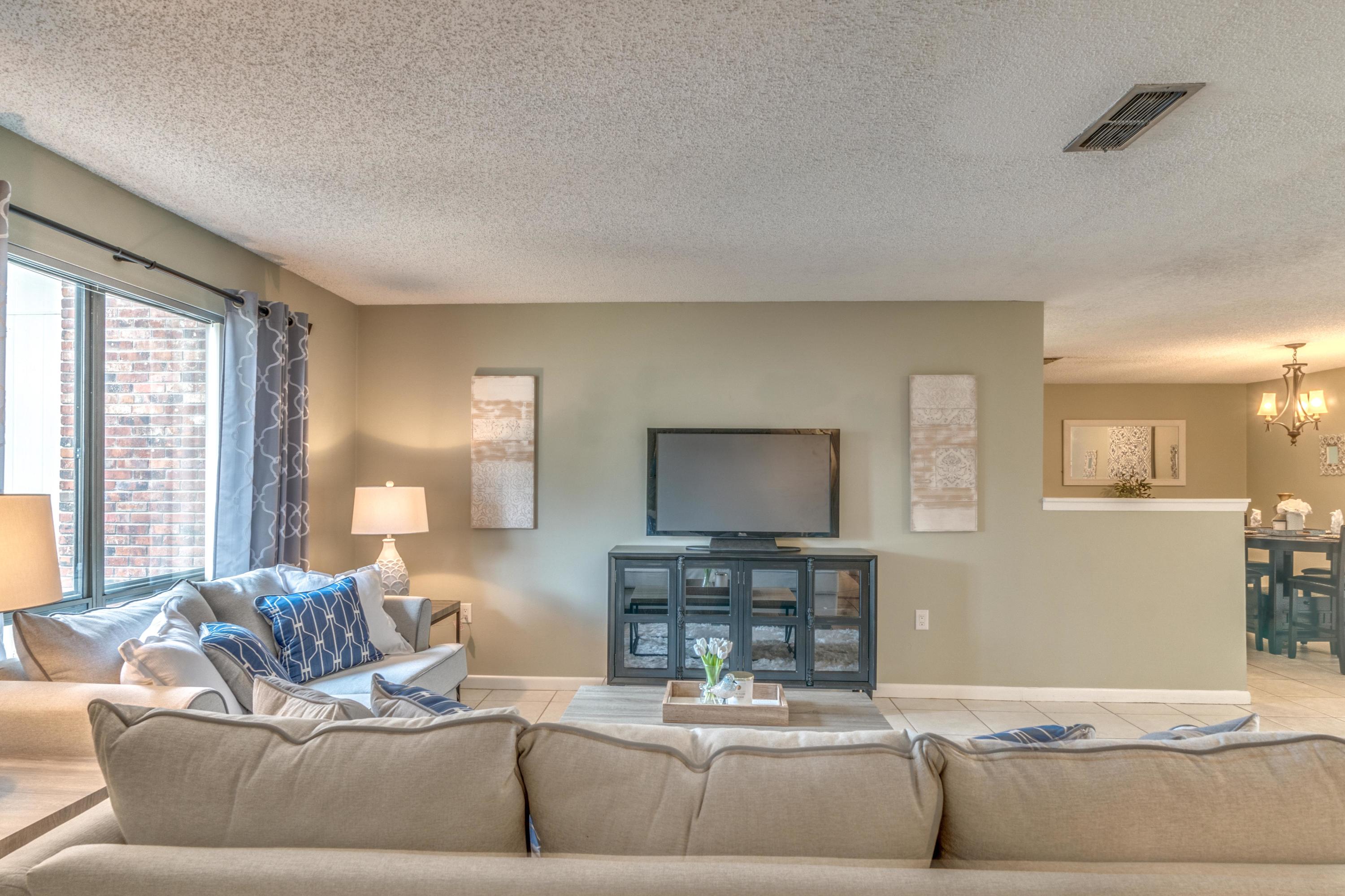 SEA HILLS 3RD - Residential