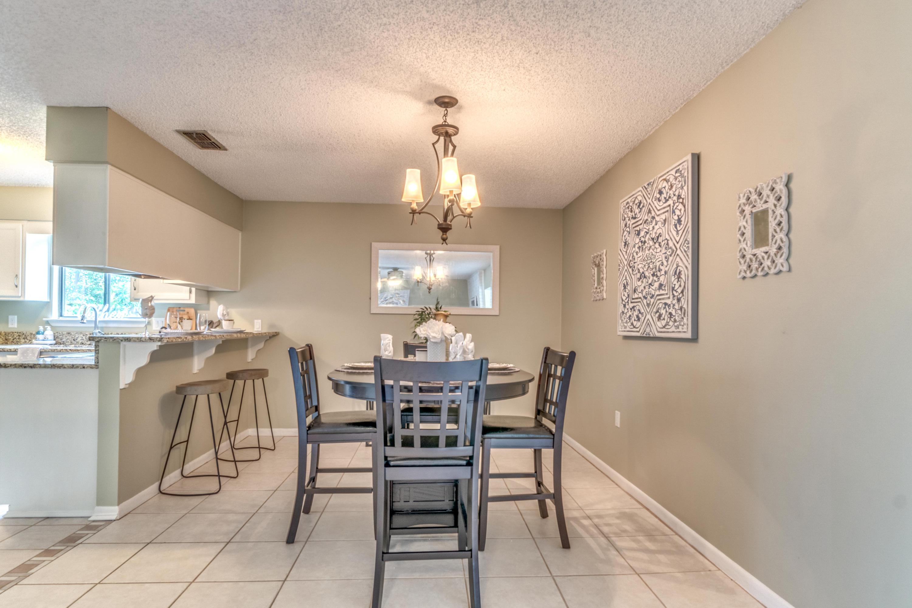 SEA HILLS 3RD - Residential