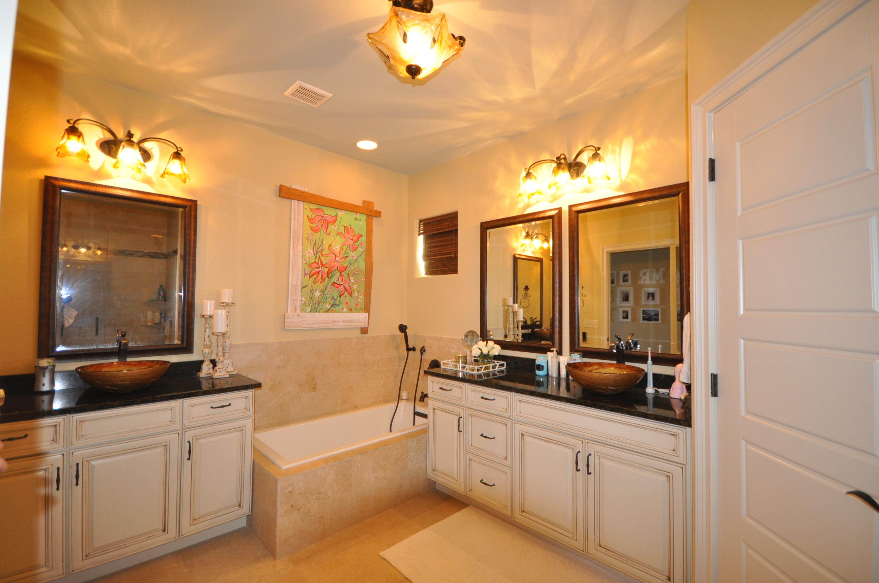 VILLA LAGO - Residential