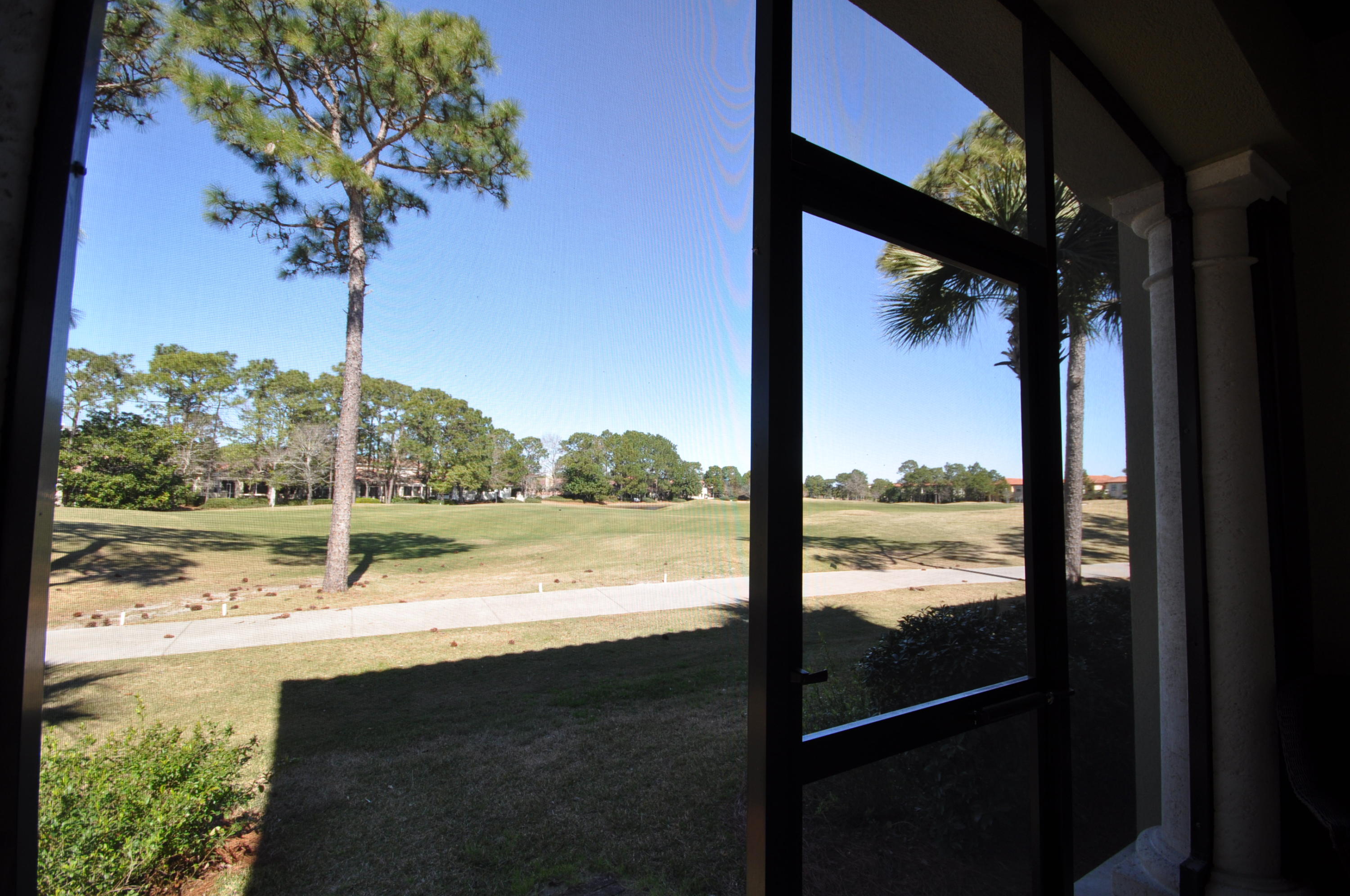 VILLA LAGO - Residential