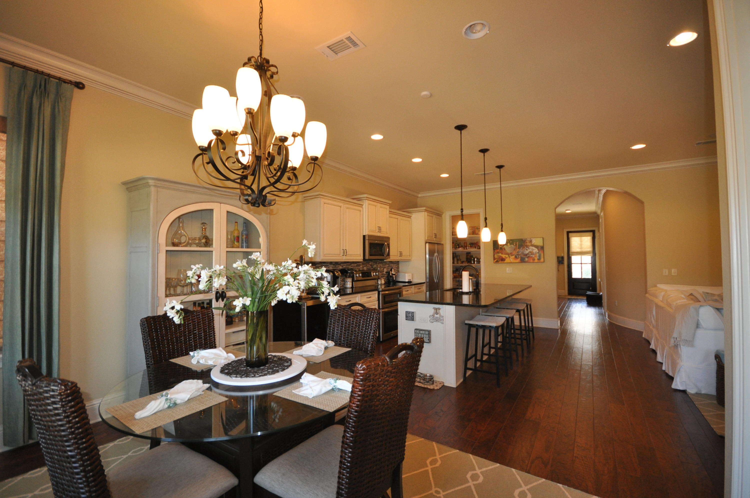 VILLA LAGO - Residential