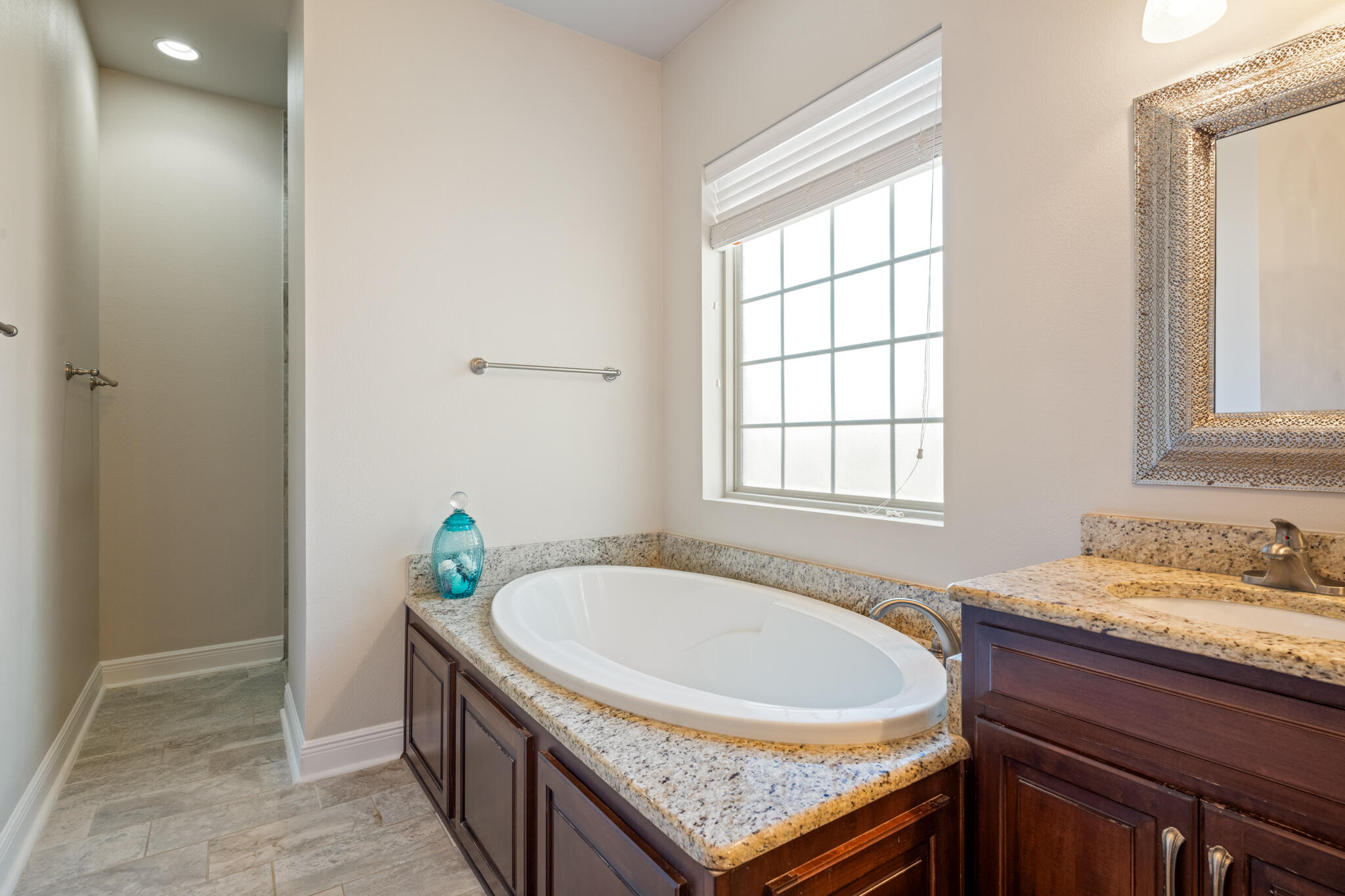 LAURELWOOD ESTATES - Residential