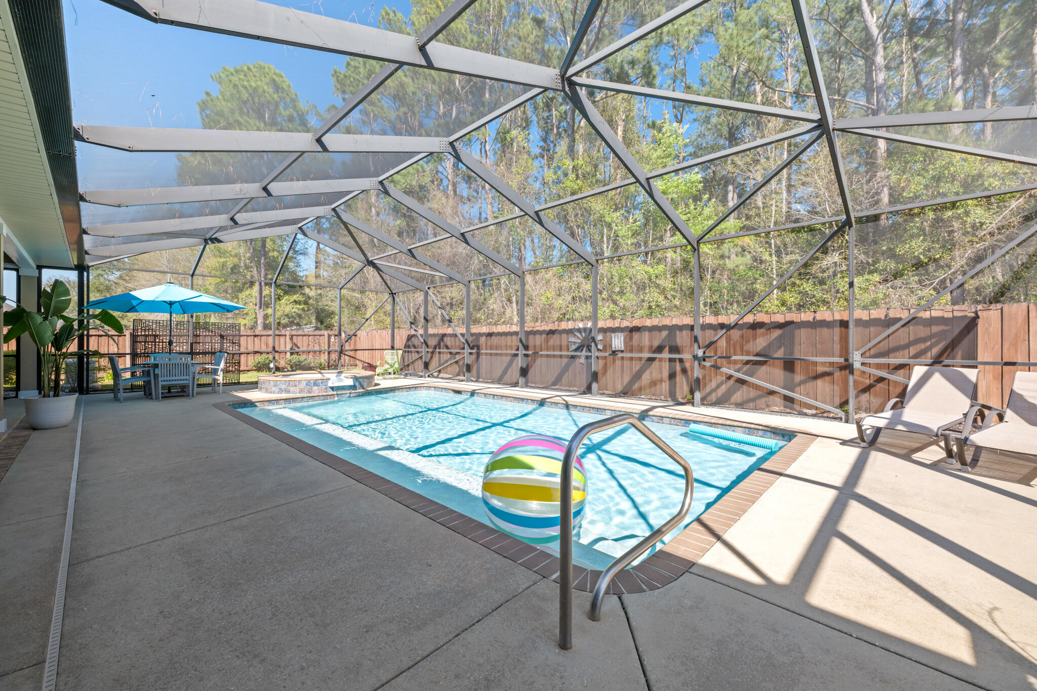 LAURELWOOD ESTATES - Residential