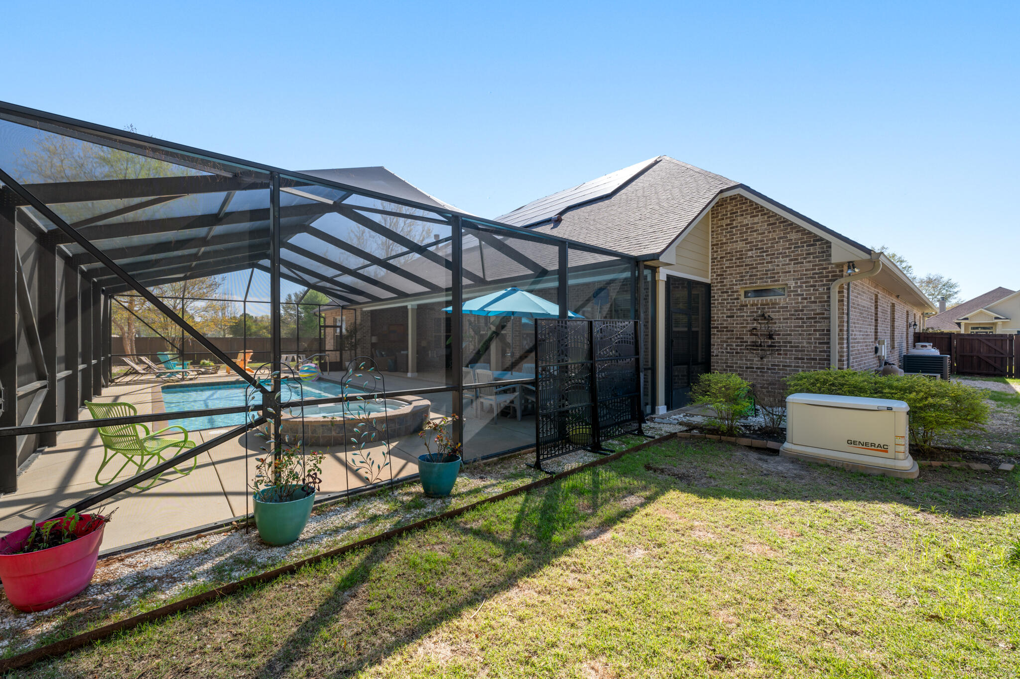 LAURELWOOD ESTATES - Residential