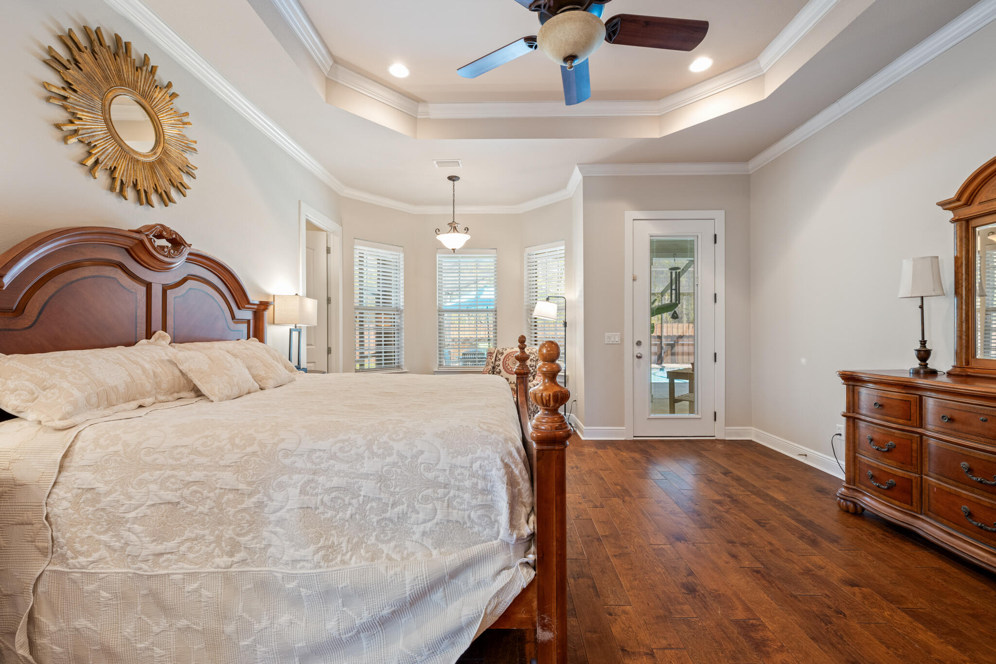 LAURELWOOD ESTATES - Residential