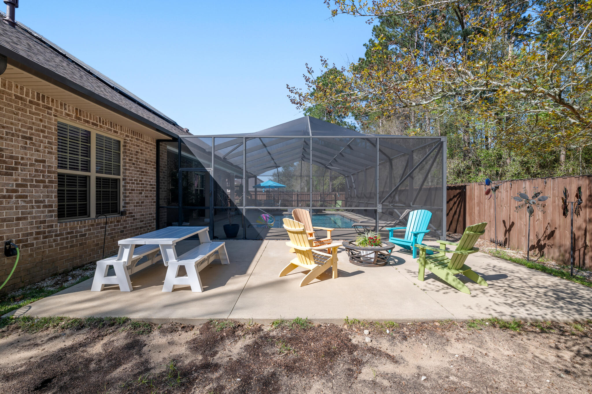 LAURELWOOD ESTATES - Residential