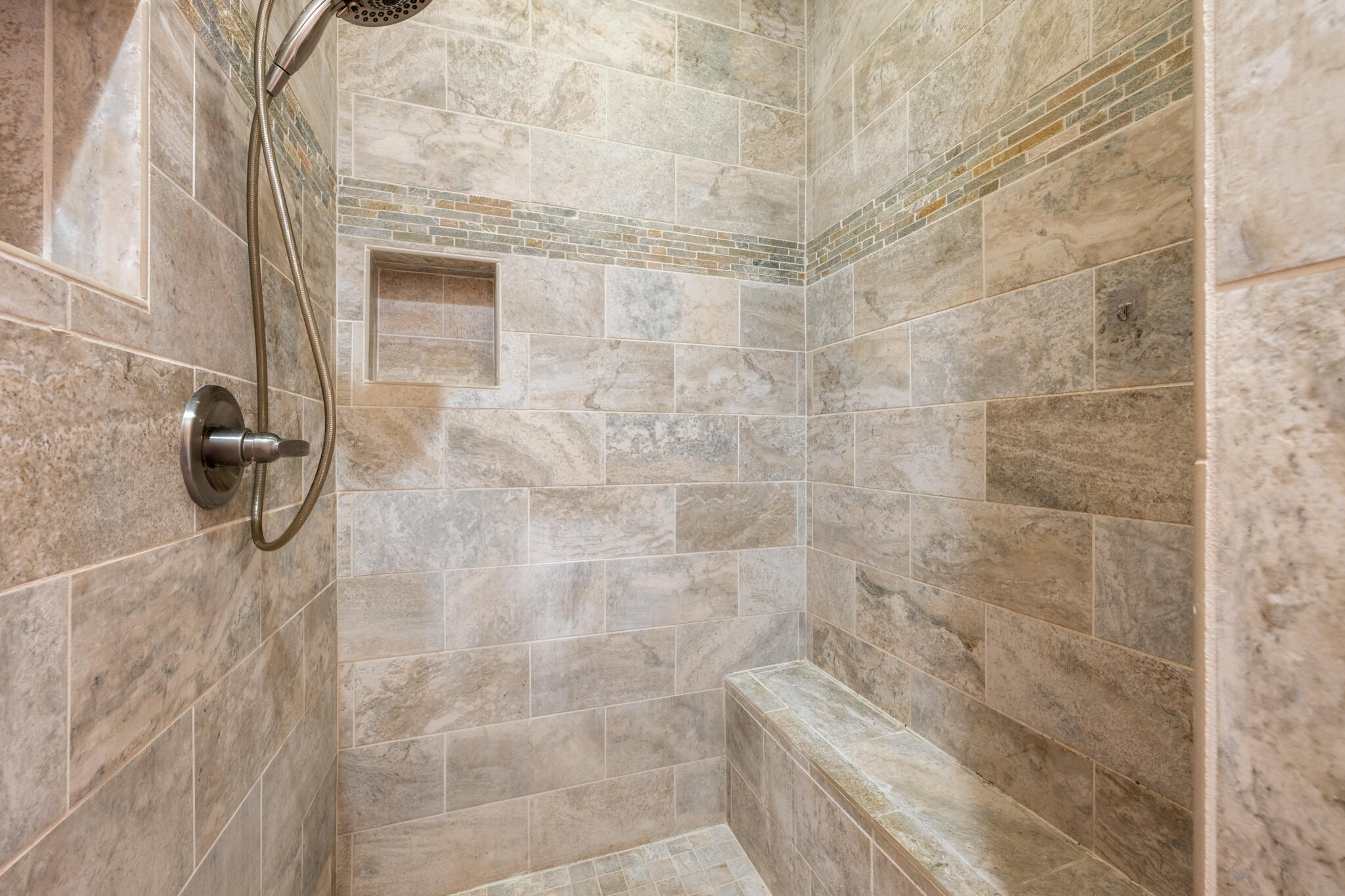 LAURELWOOD ESTATES - Residential