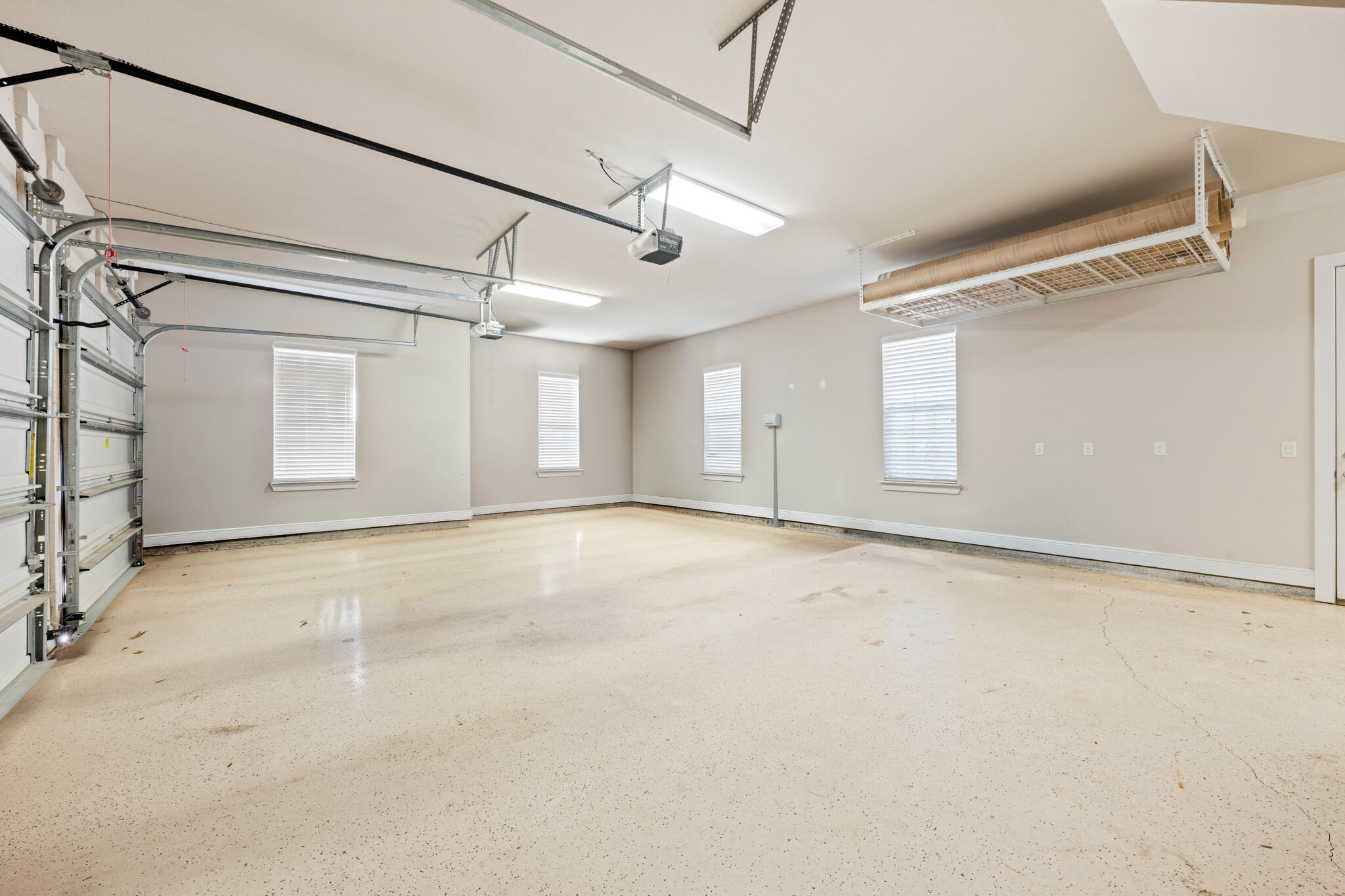 LAURELWOOD ESTATES - Residential