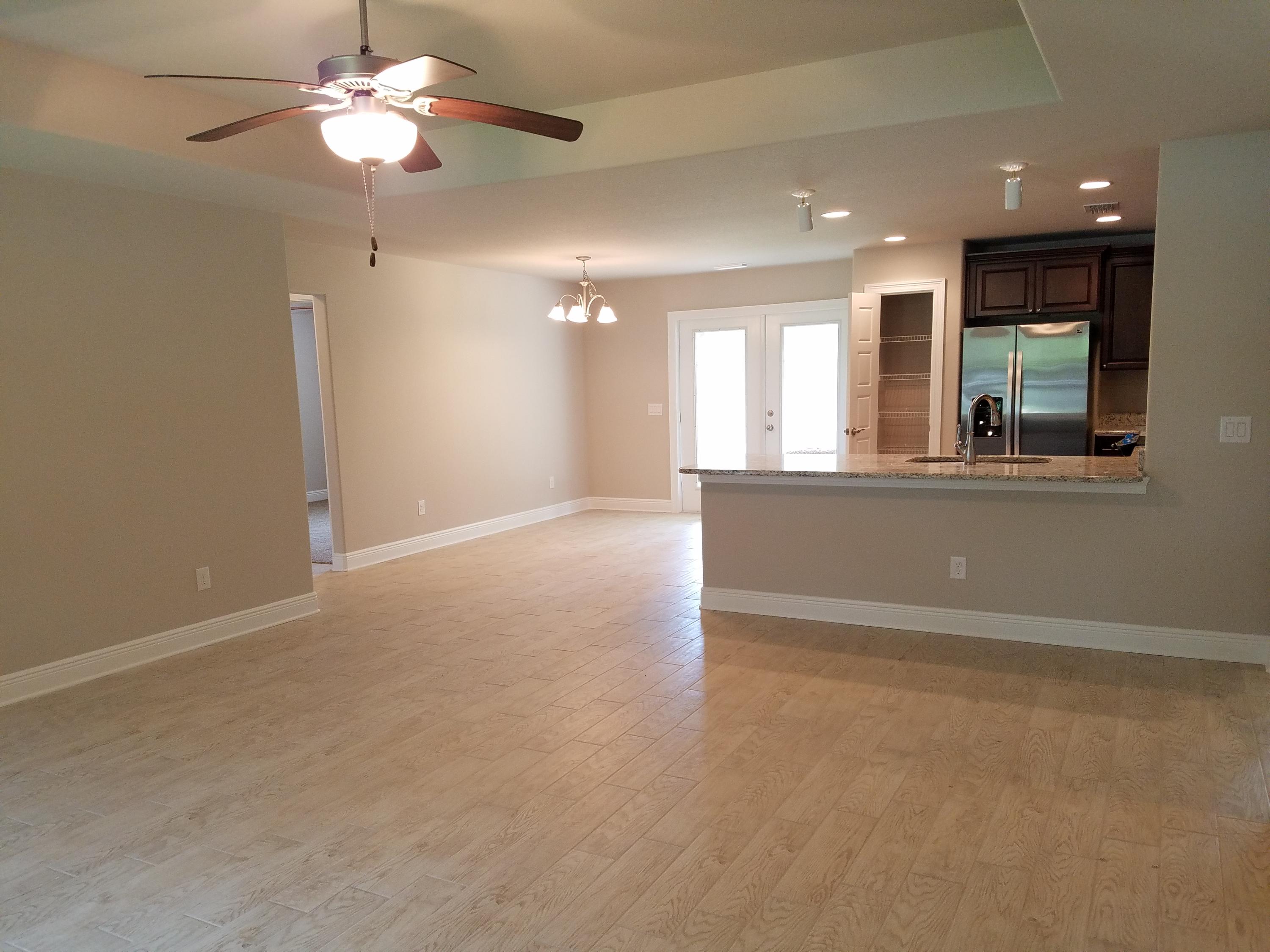 EVERGREEN SHORES - Residential