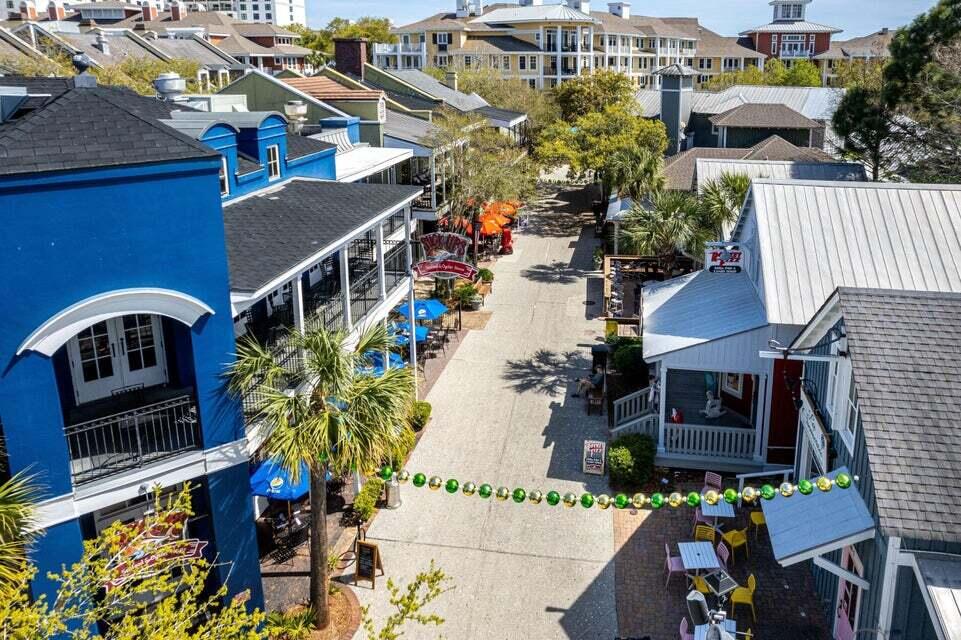 ST ANDREWS DRIVE AT SANDESTIN - Residential