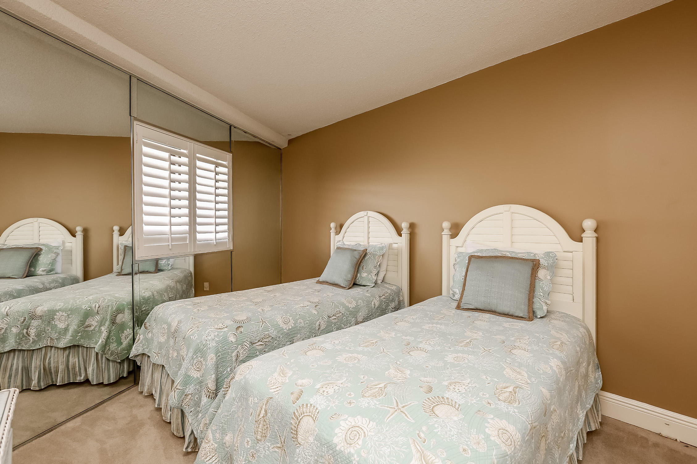 EDGEWATER BEACH CONDO PH 2 - Residential
