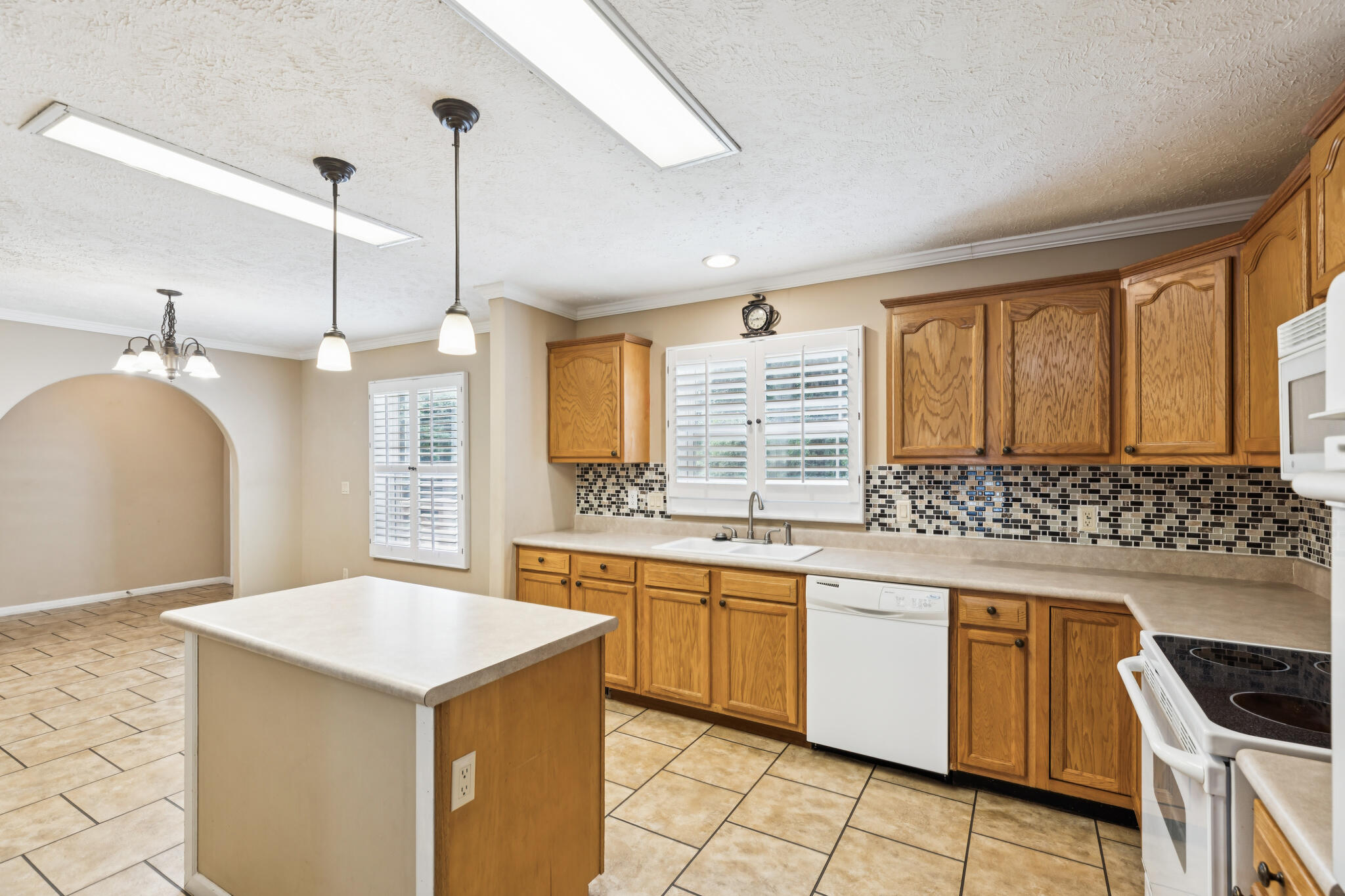 NO RECORDED SUBDIVISION - Residential
