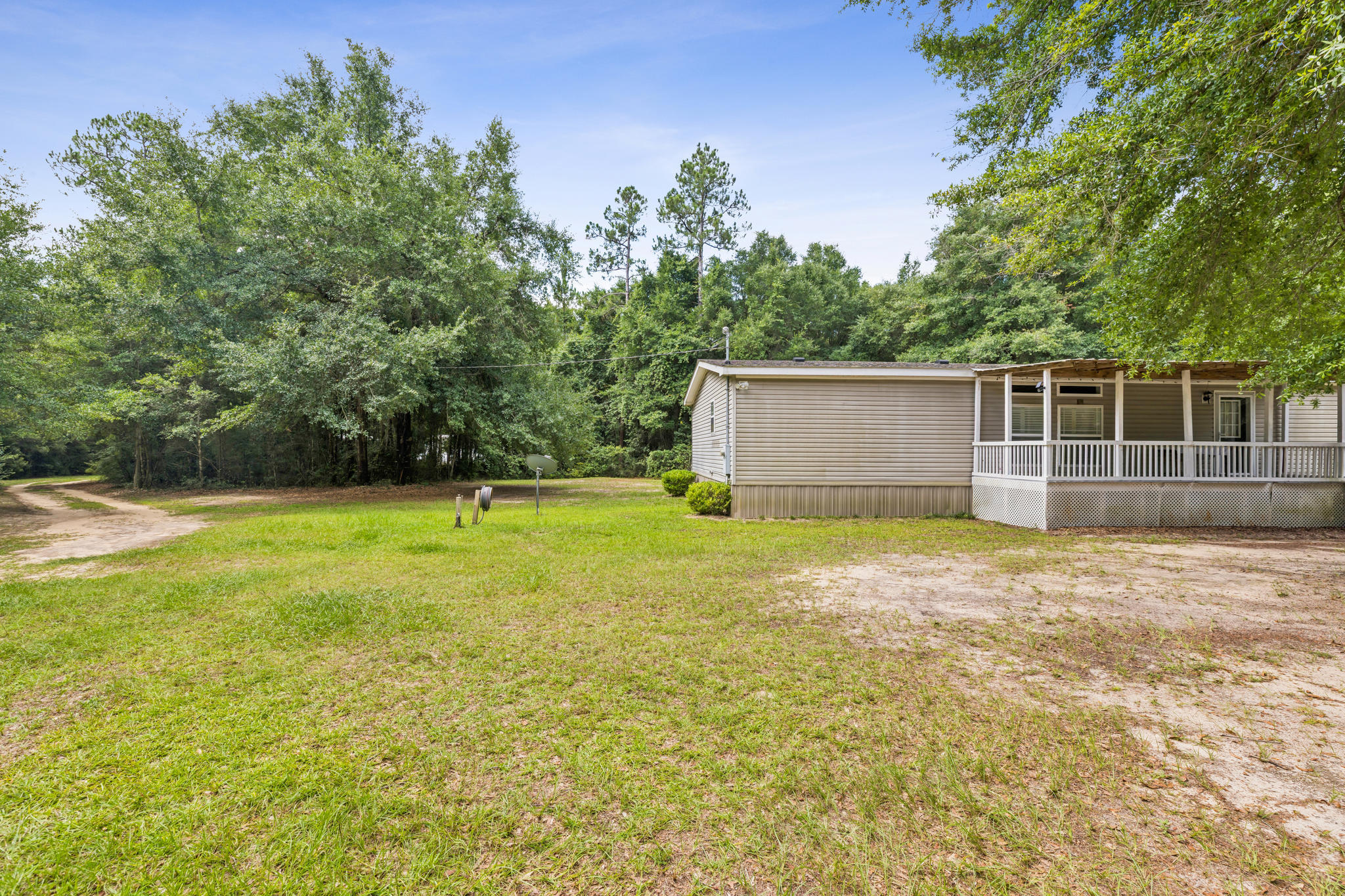 NO RECORDED SUBDIVISION - Residential