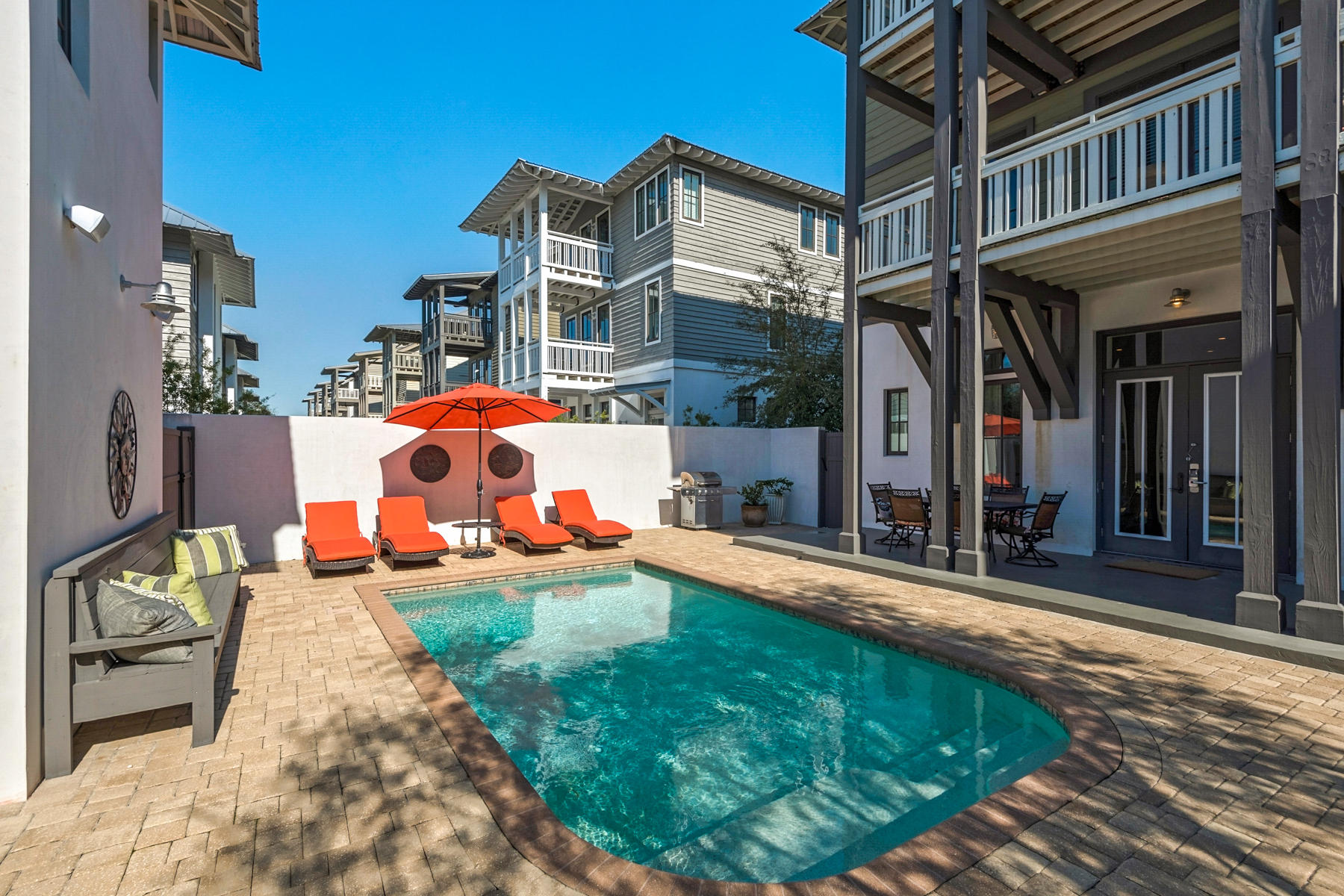 Costa Carina - Residential