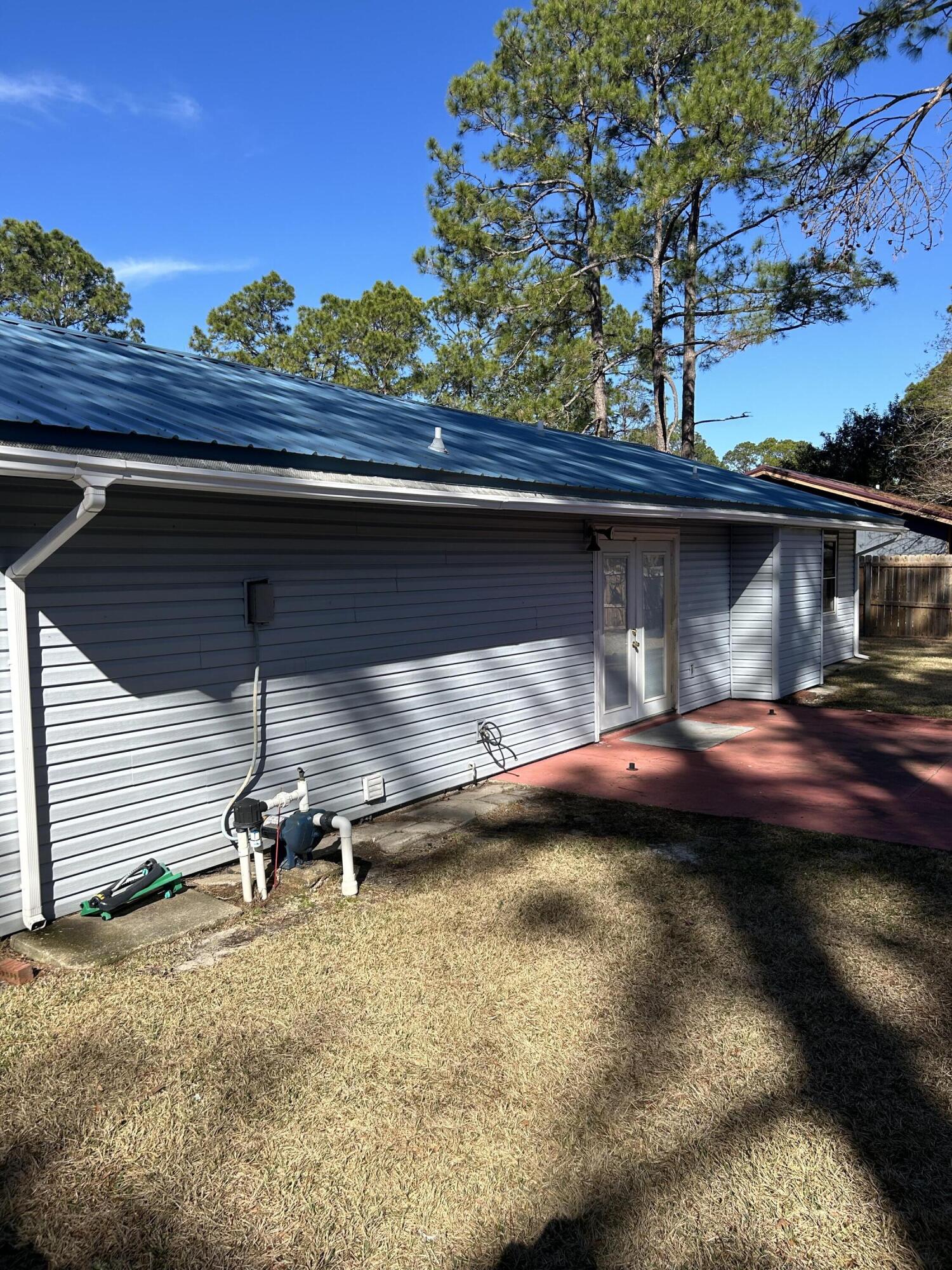 PINE MEADOWS - Residential