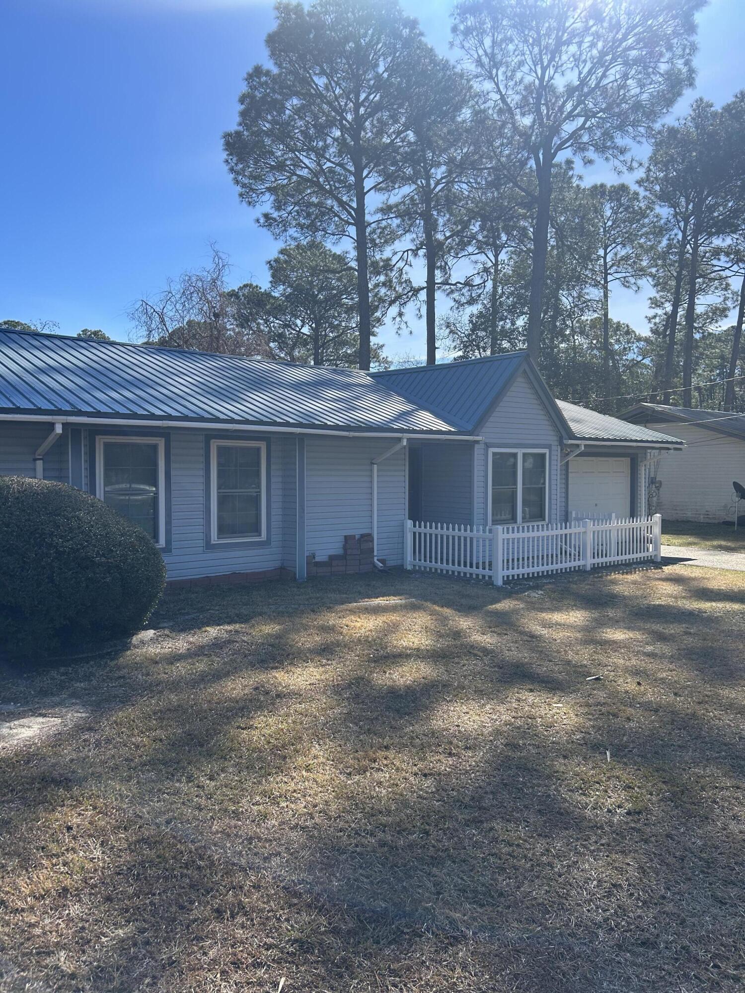 PINE MEADOWS - Residential