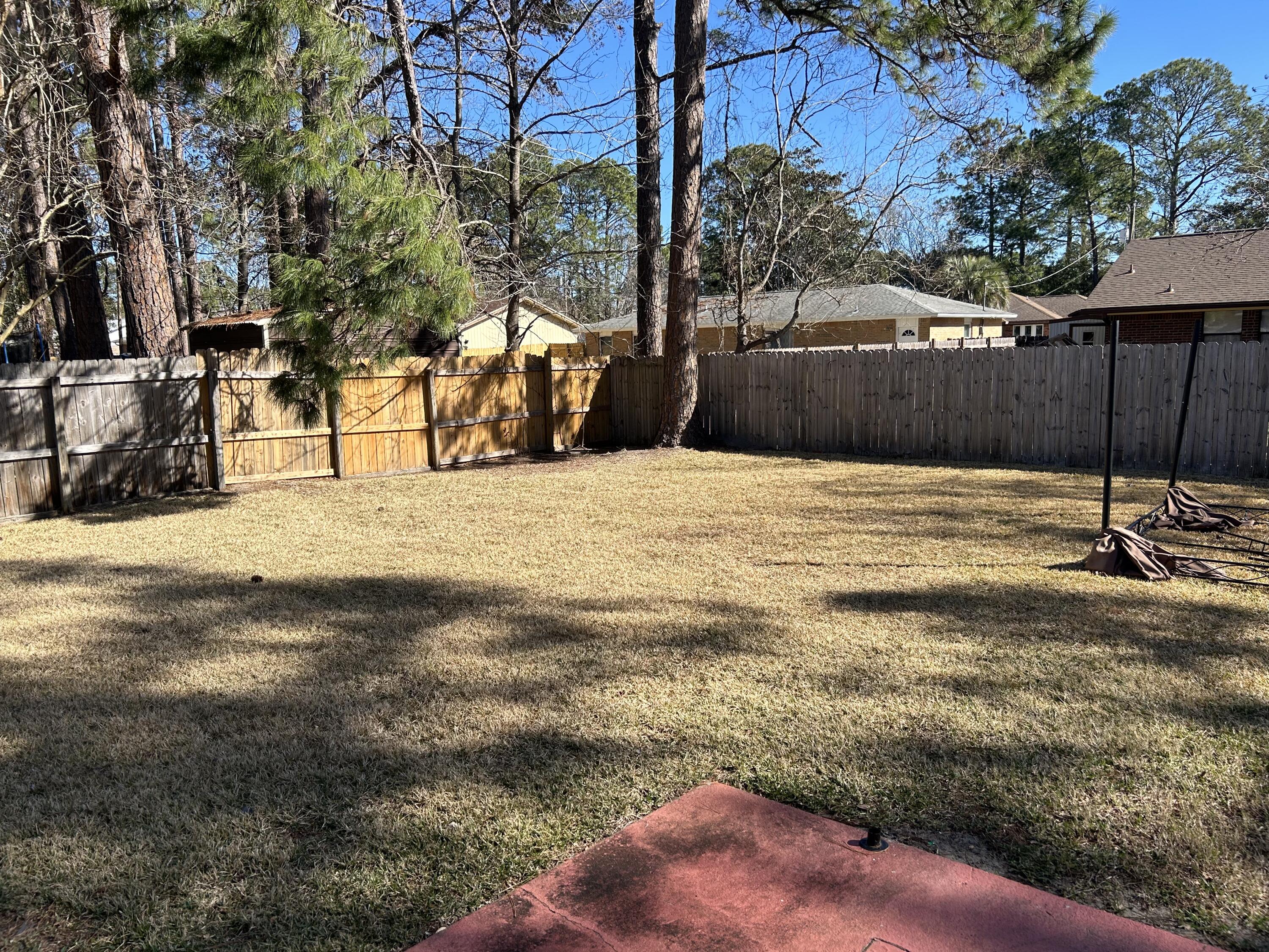 PINE MEADOWS - Residential