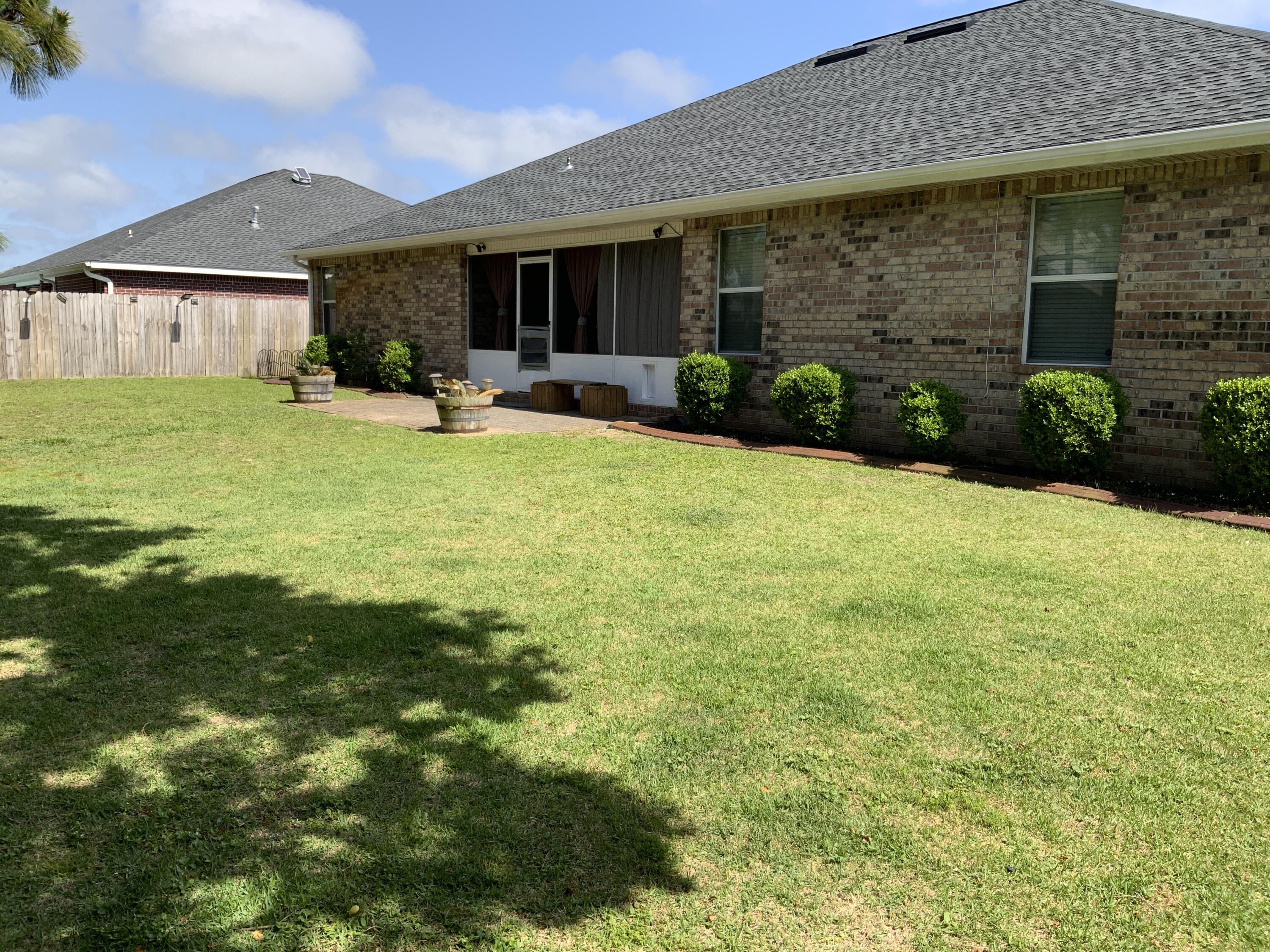 THE MEADOWS - Residential