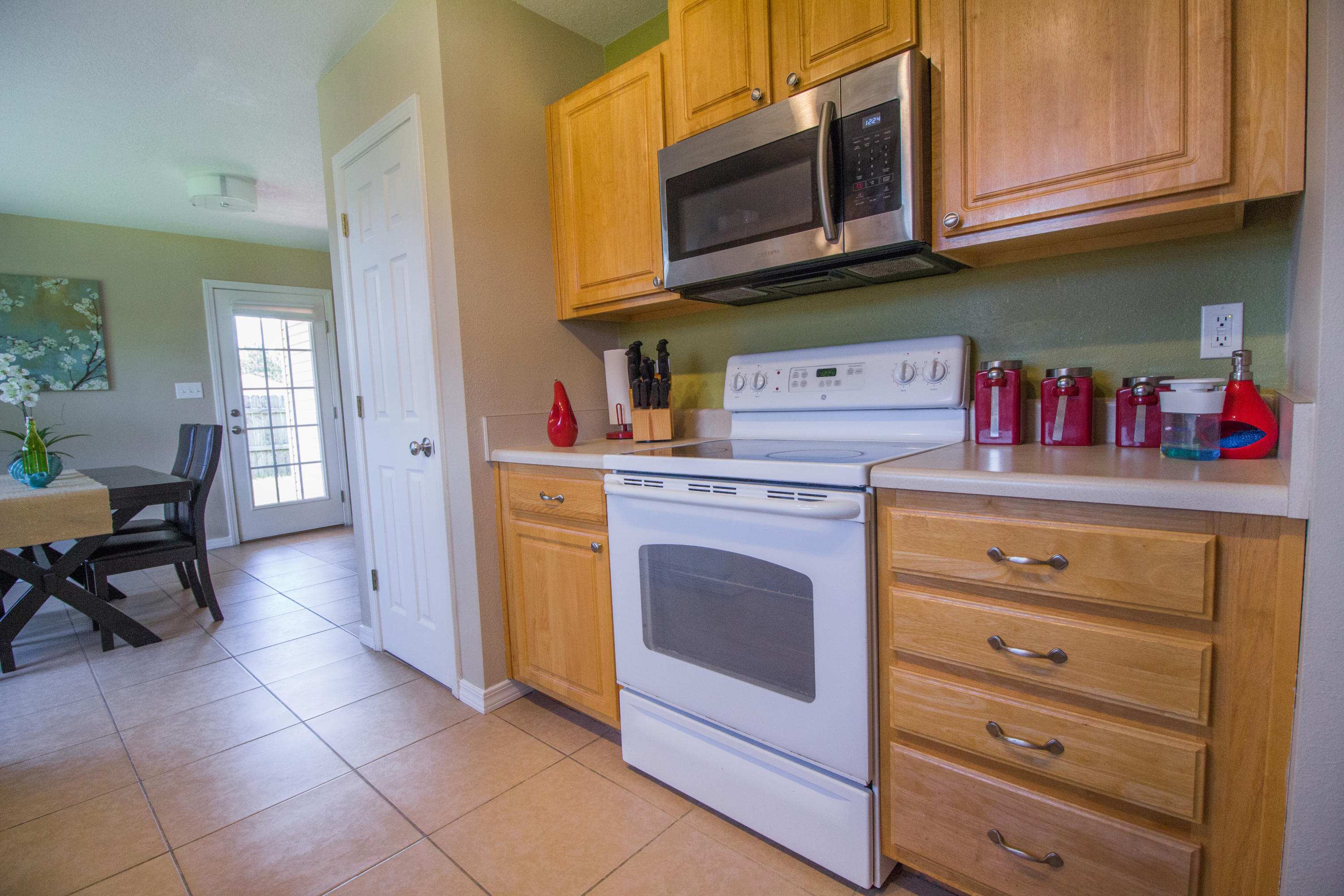 NAVARRE S/D 2ND ADDN - Residential