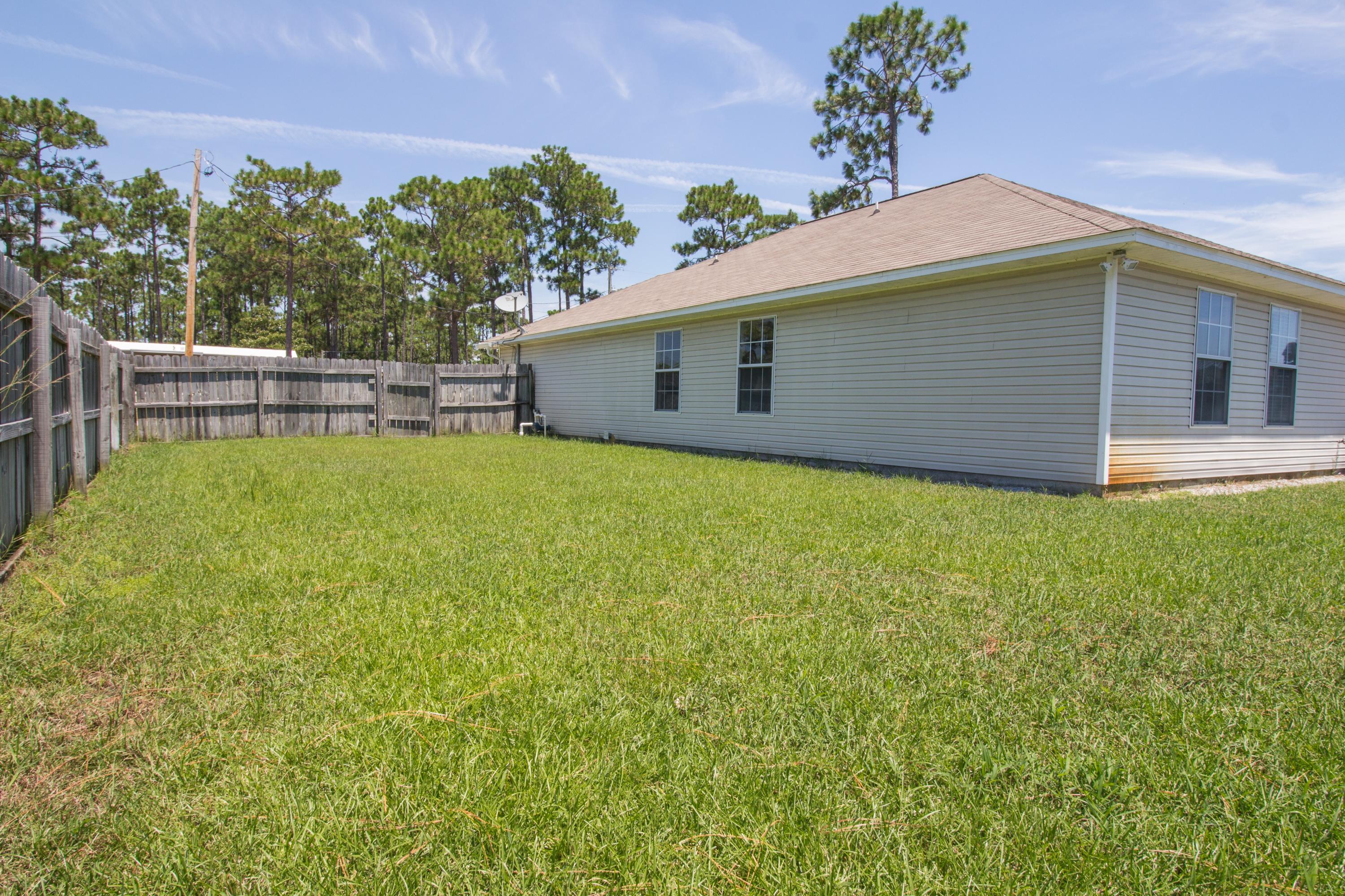 NAVARRE S/D 2ND ADDN - Residential