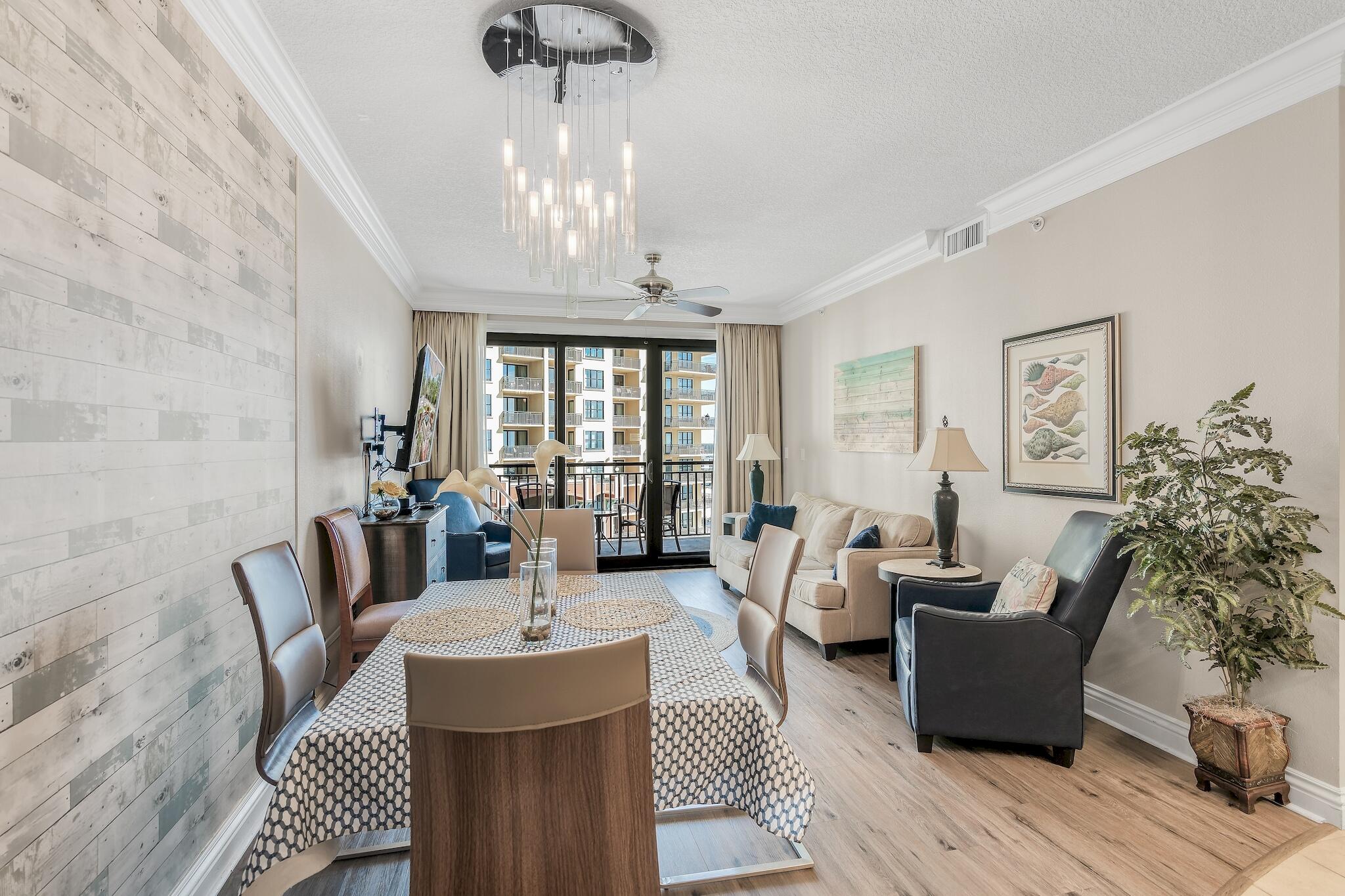 EMERALD GRANDE - Residential