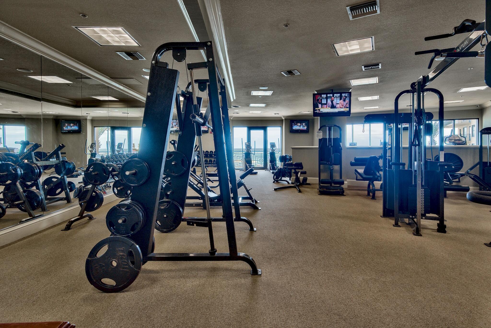 EMERALD GRANDE - Residential