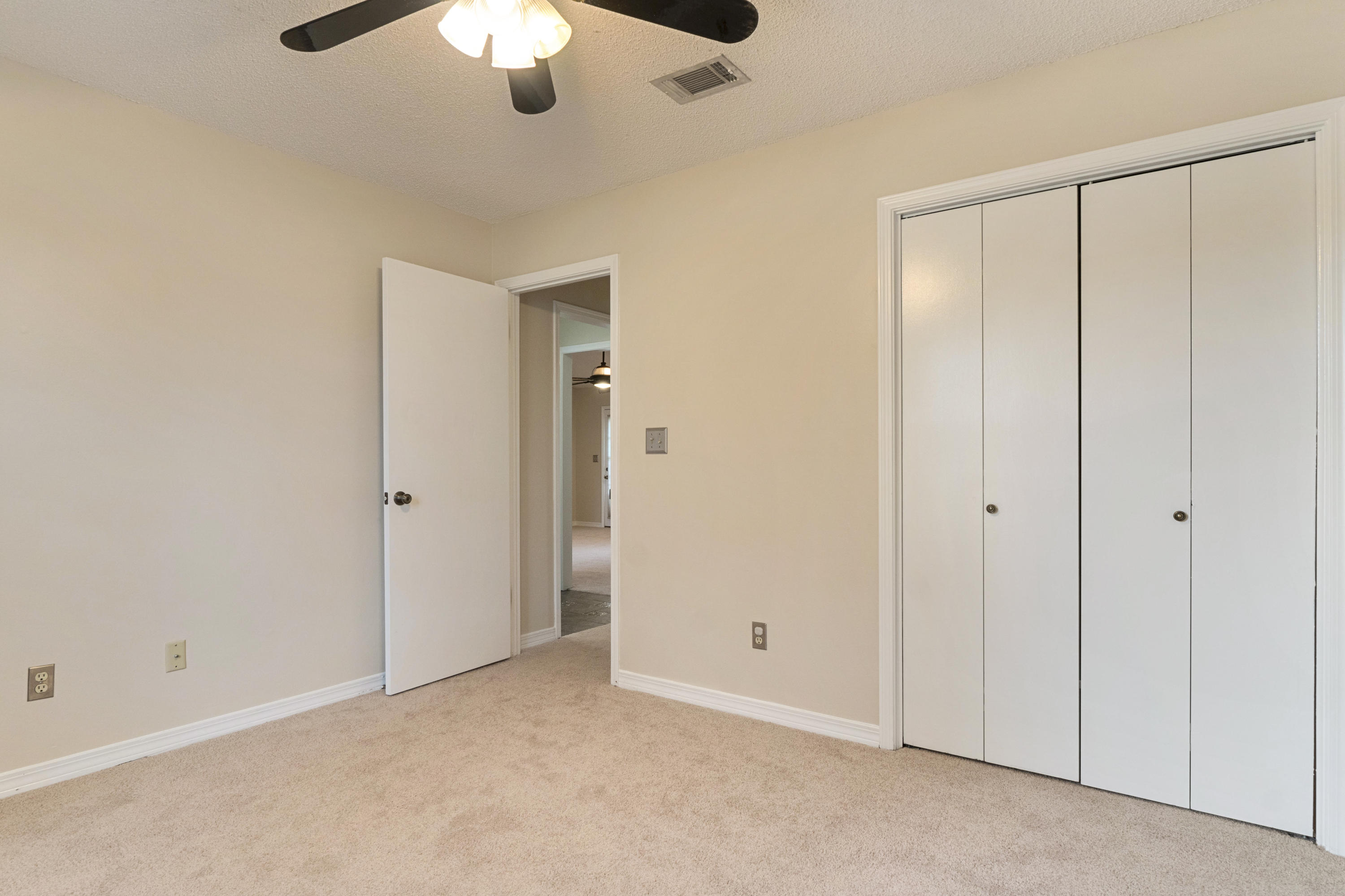 JACKSON TRAIL - Residential