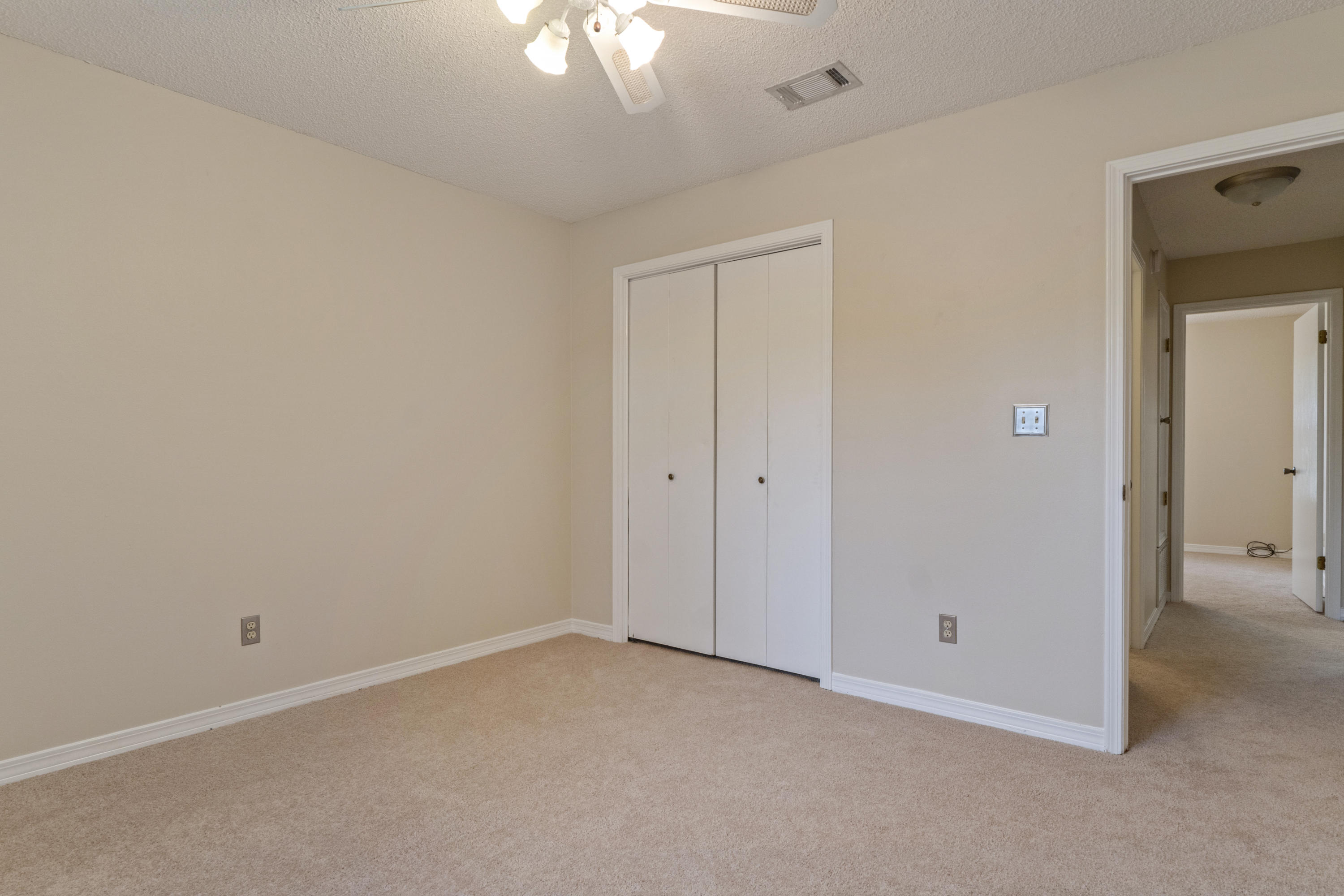 JACKSON TRAIL - Residential