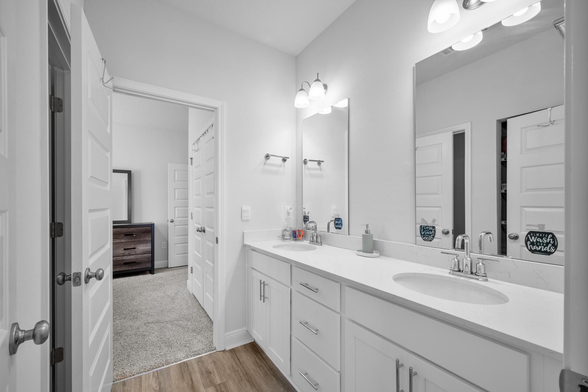 PLANTATION WOODS - Residential