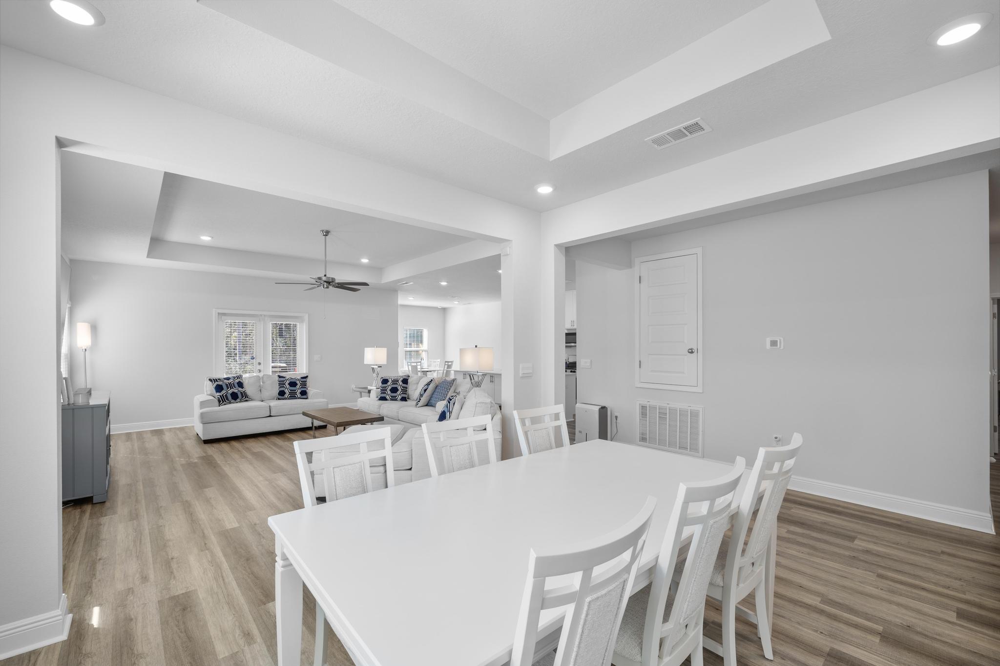 PLANTATION WOODS - Residential