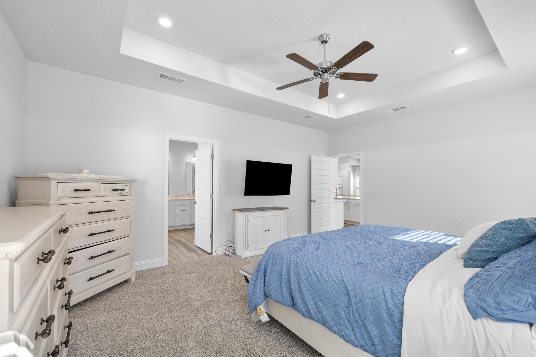 PLANTATION WOODS - Residential