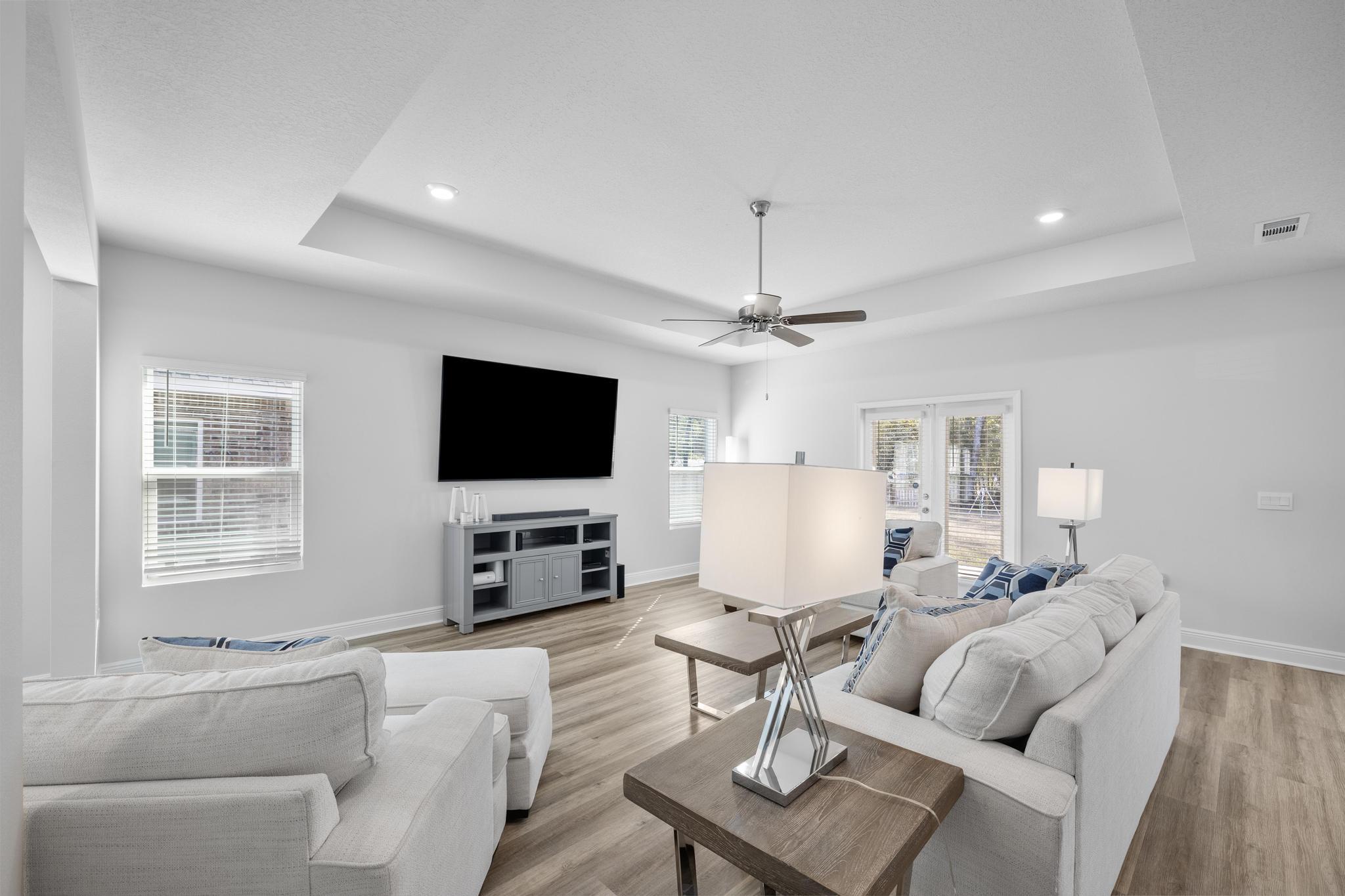 PLANTATION WOODS - Residential