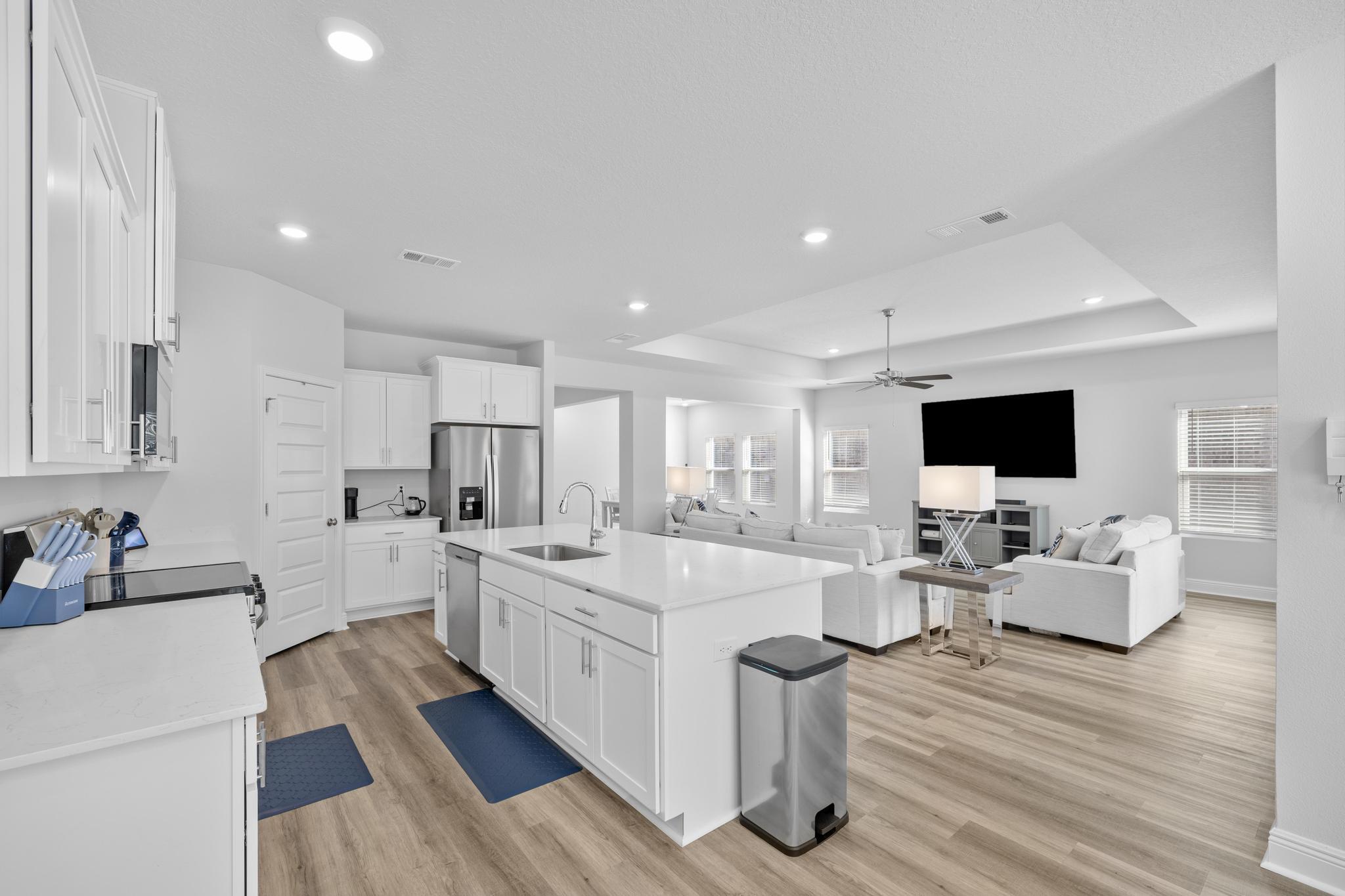 PLANTATION WOODS - Residential