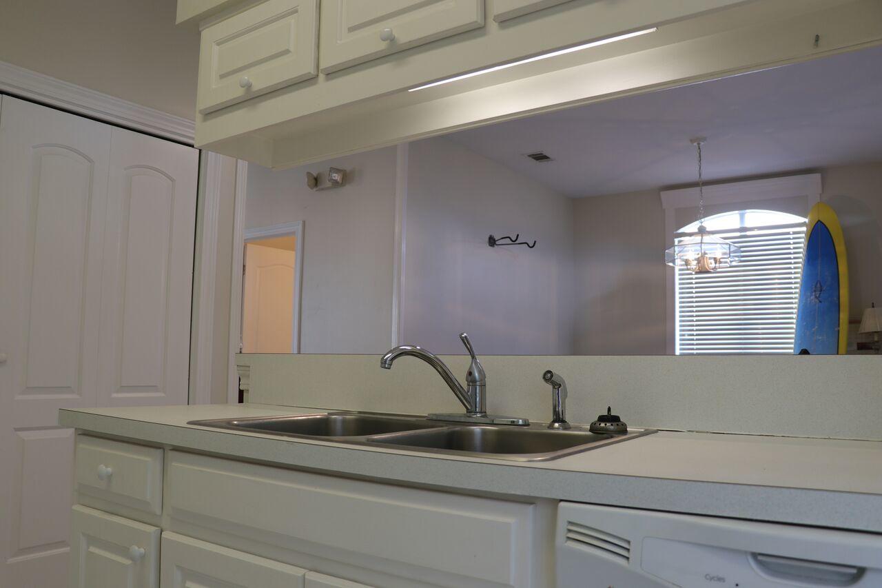 EMERALD SHORES SO OF WALTON - Residential