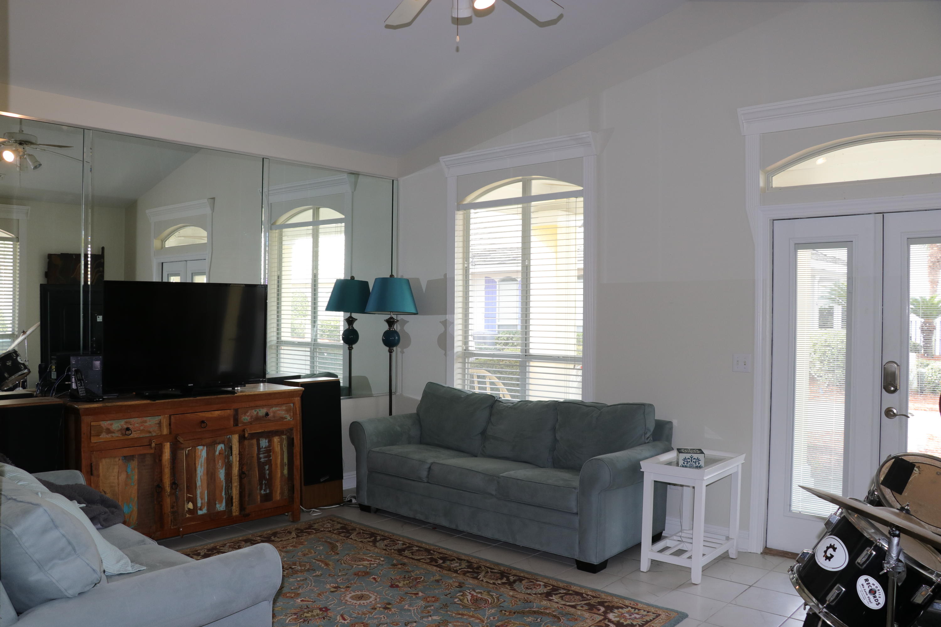EMERALD SHORES SO OF WALTON - Residential