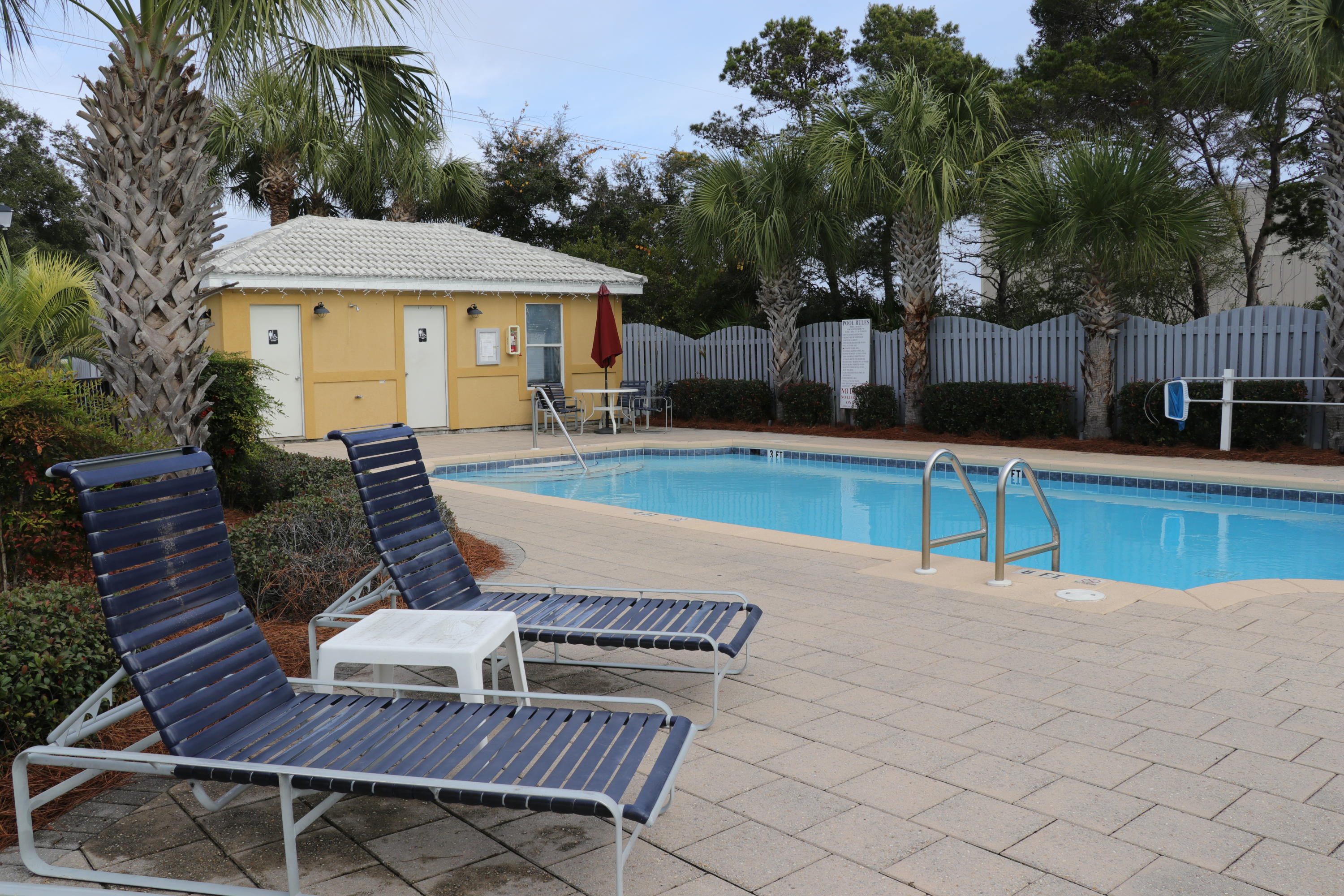 EMERALD SHORES SO OF WALTON - Residential